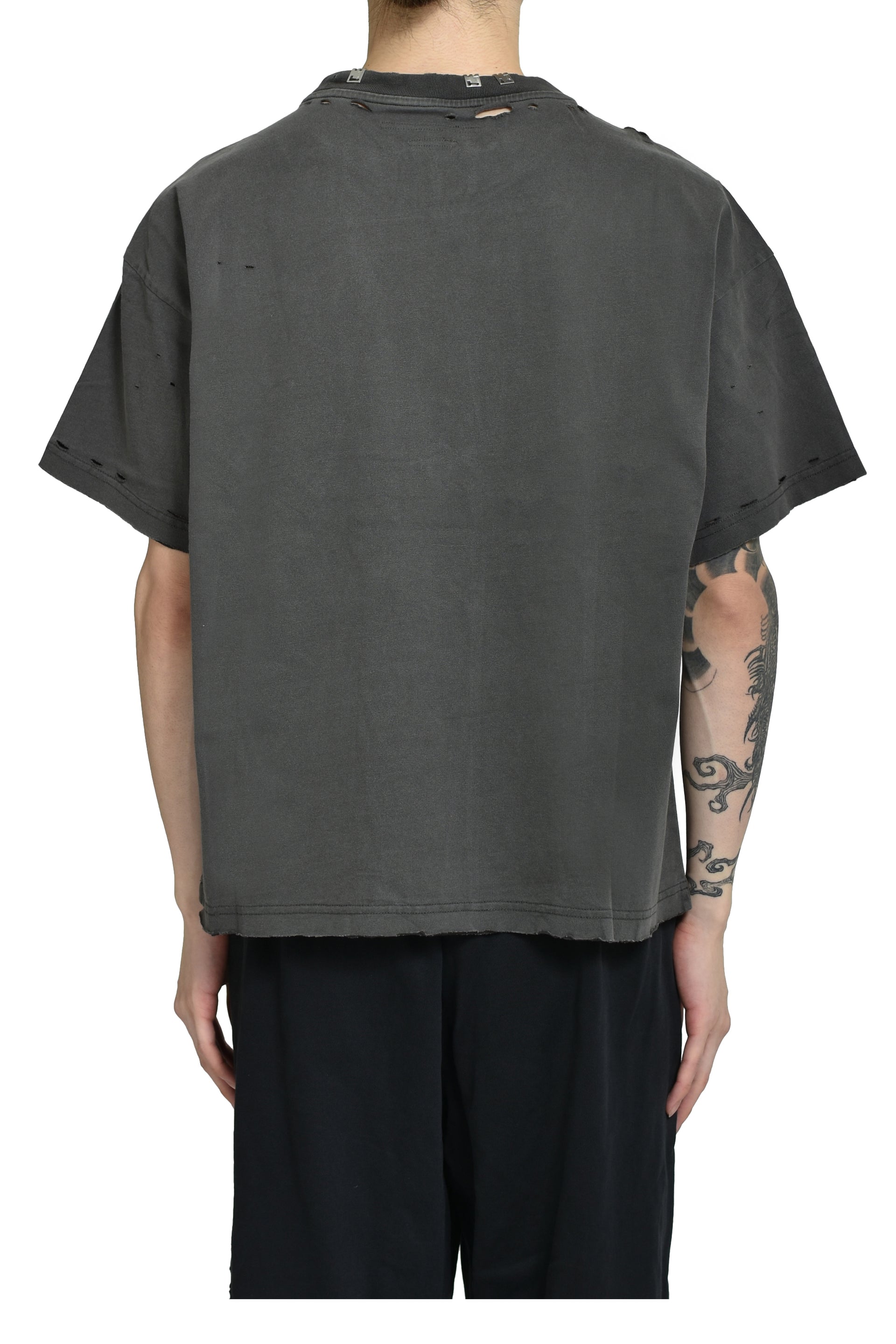 PIERCED TEE / FADED BLACK