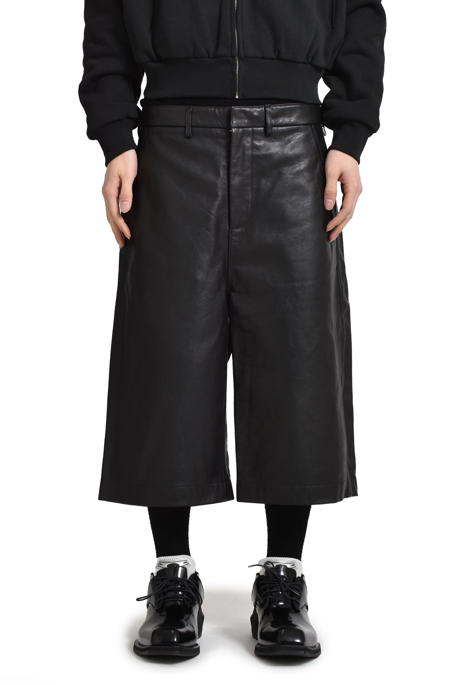 entire studios AREA SHORT BLACK LEATHER / BLK LEATHER