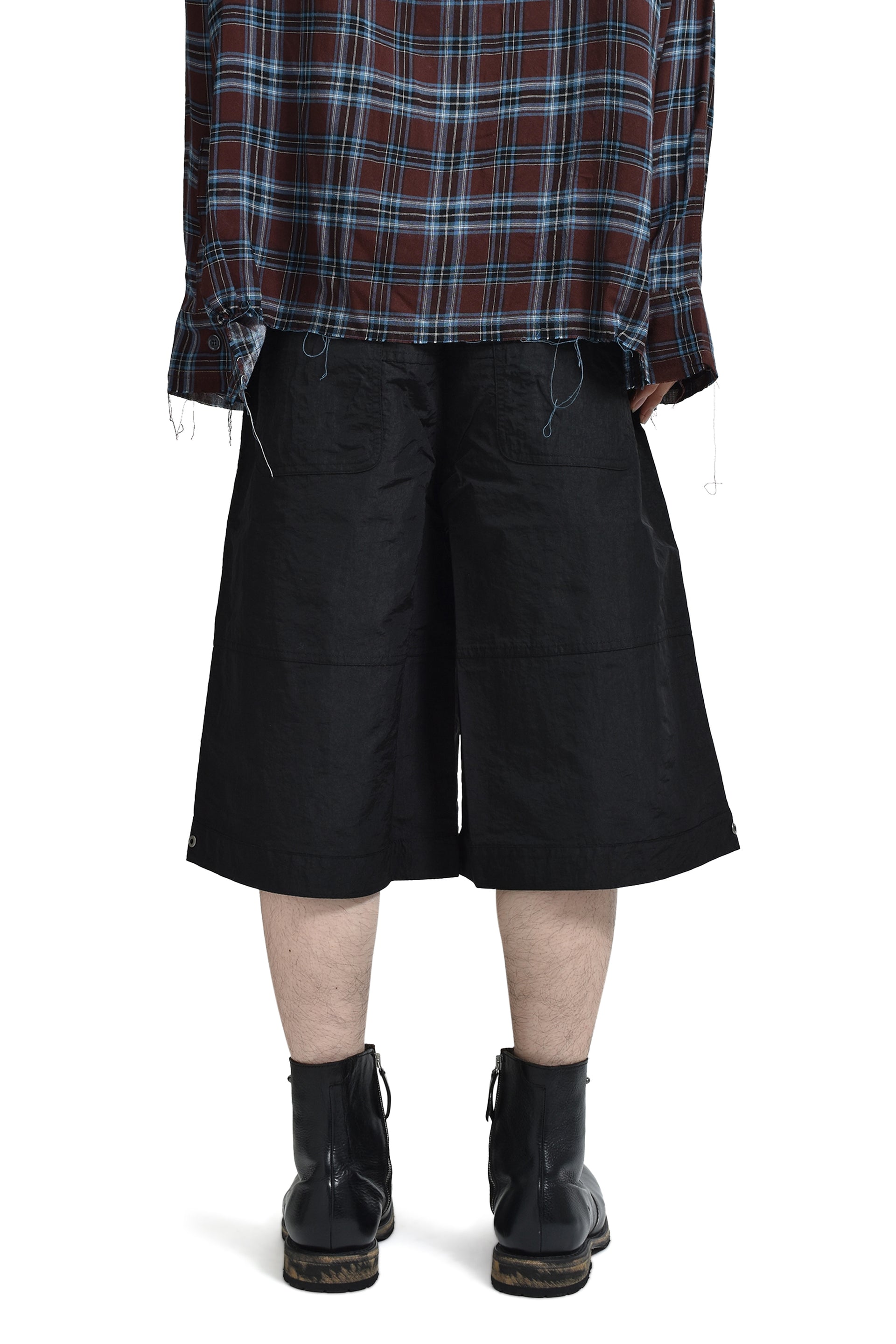 ERWIN CARGO BERMUDA PANTS / BLK