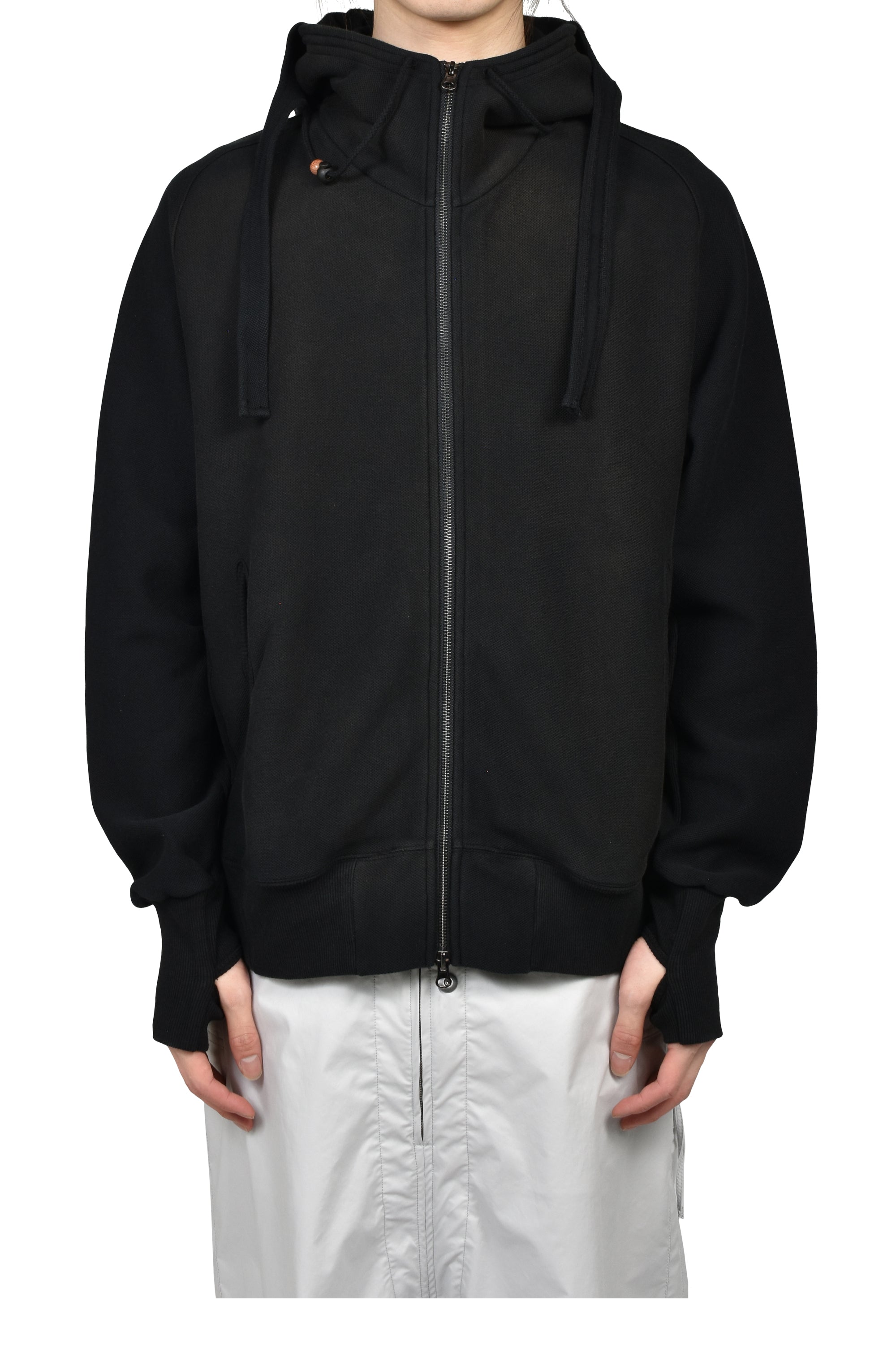 JIAN YE ジェン イェ SS26 GWAI MASK HOOD / BLK - NUBIAN ヌビアン