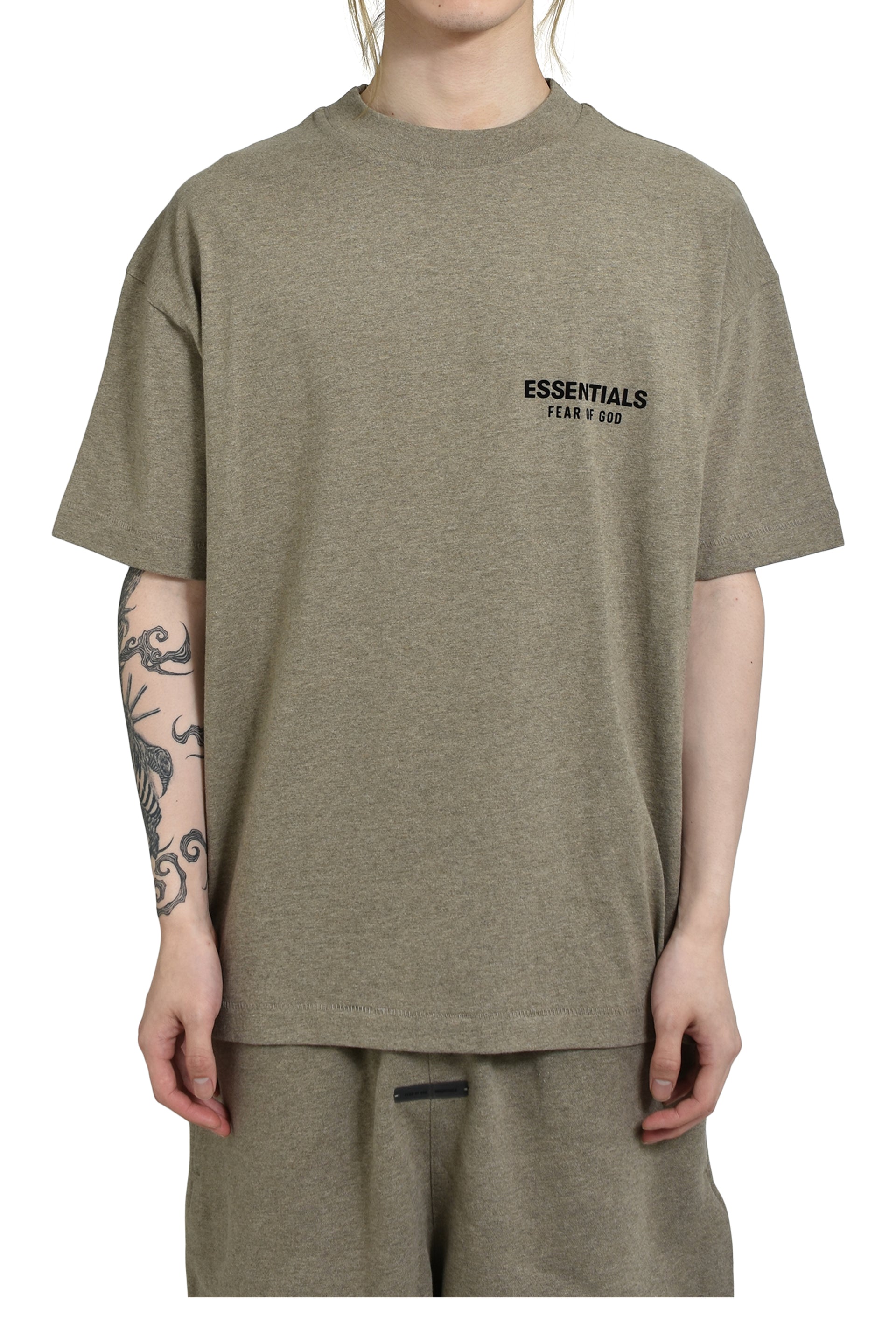 ESSENTIALS CLASSIC FIT T-SHIRT / HOMESTEAD HEATHER