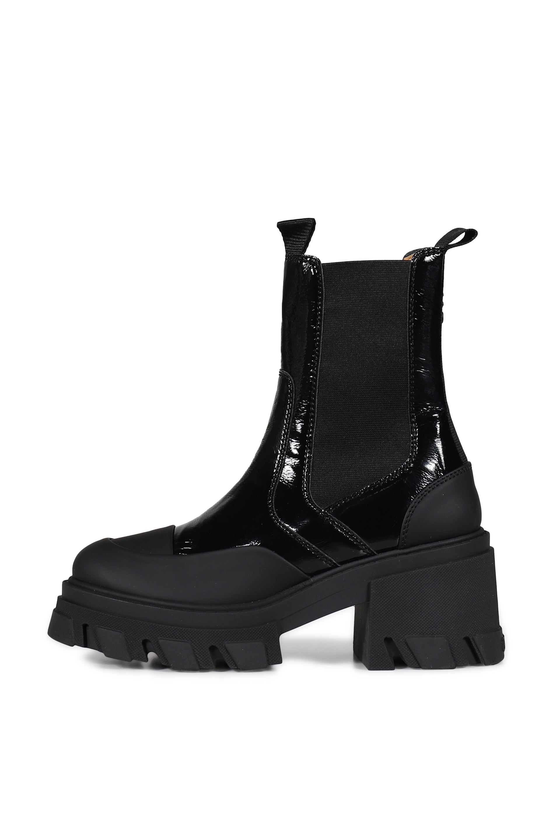 CLEATED HEELED MID CHELSEA BOOT NAPLACK / BLK