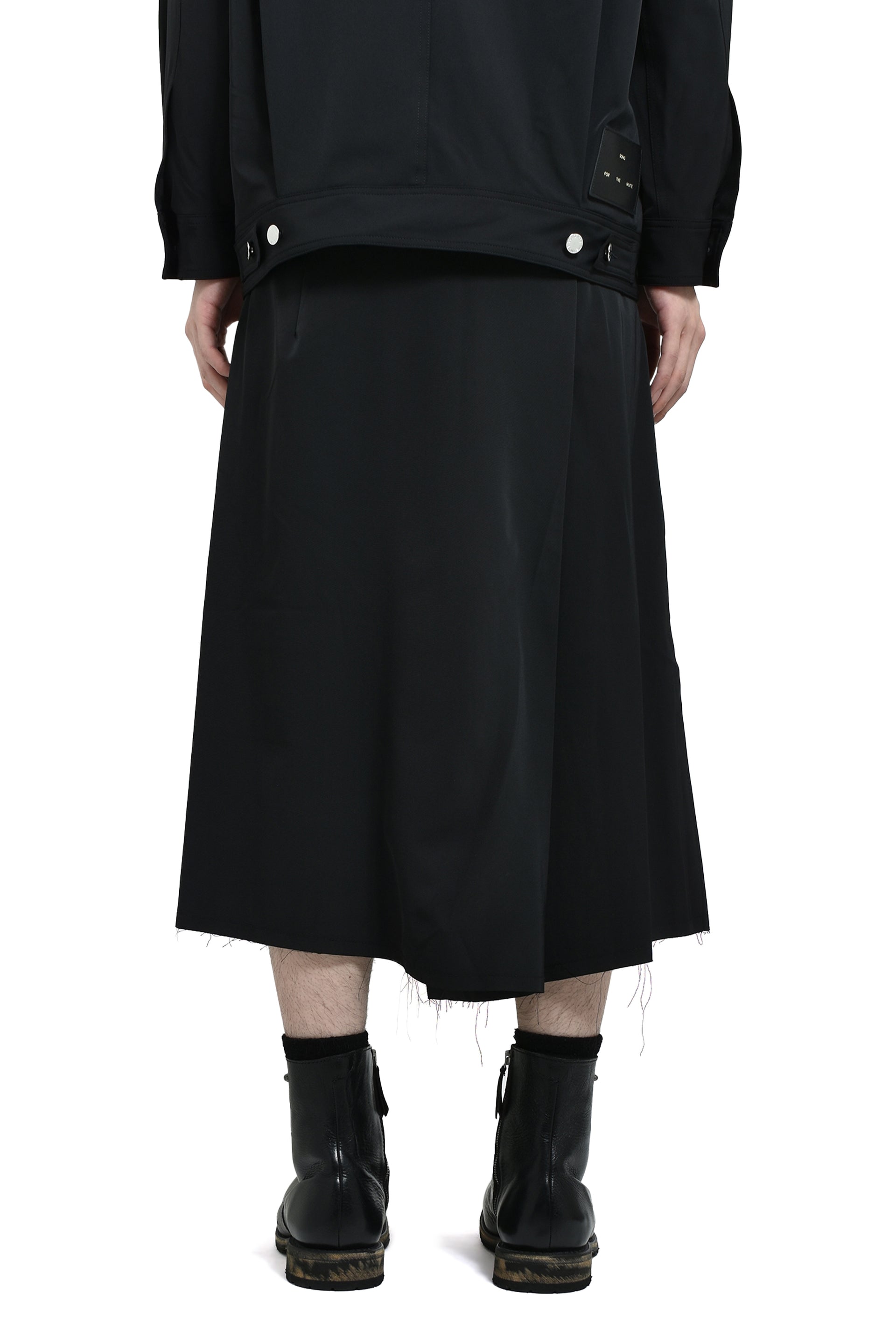 PLEATED SKIRT / BLK