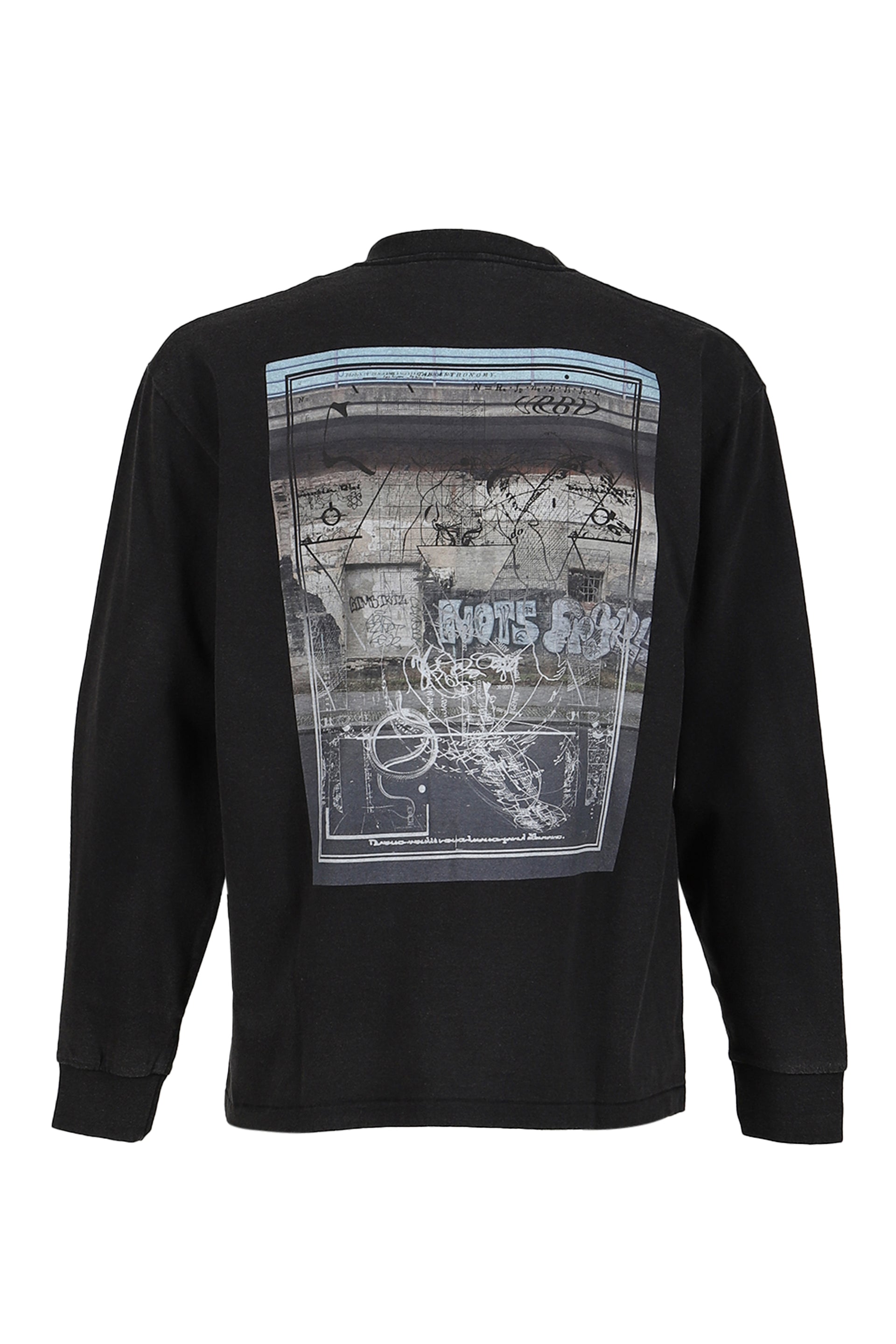 DEVASTATED WALL L/S TEE / BLACK