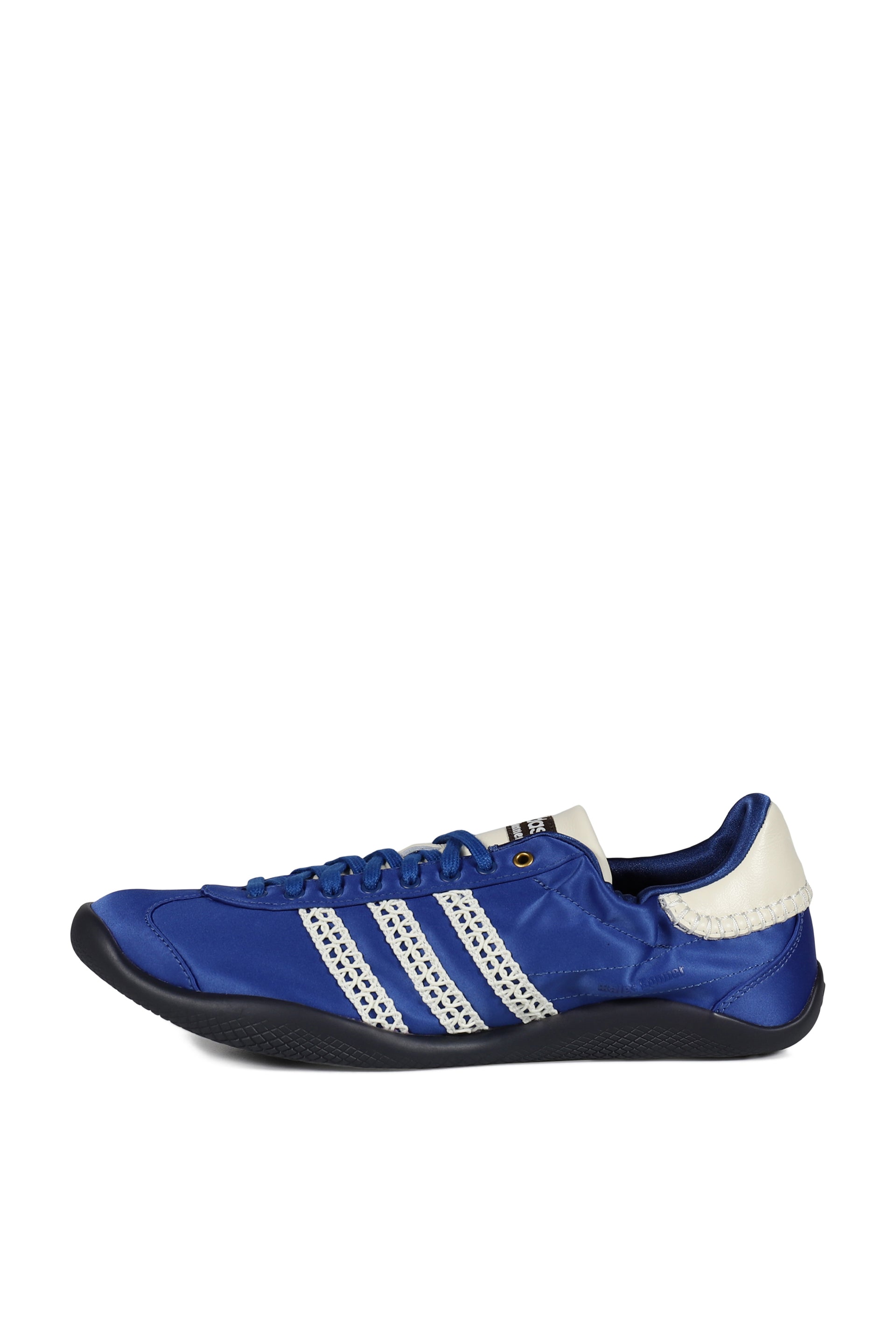 KARINTHA LO SATIN / BLUE QUARTZ