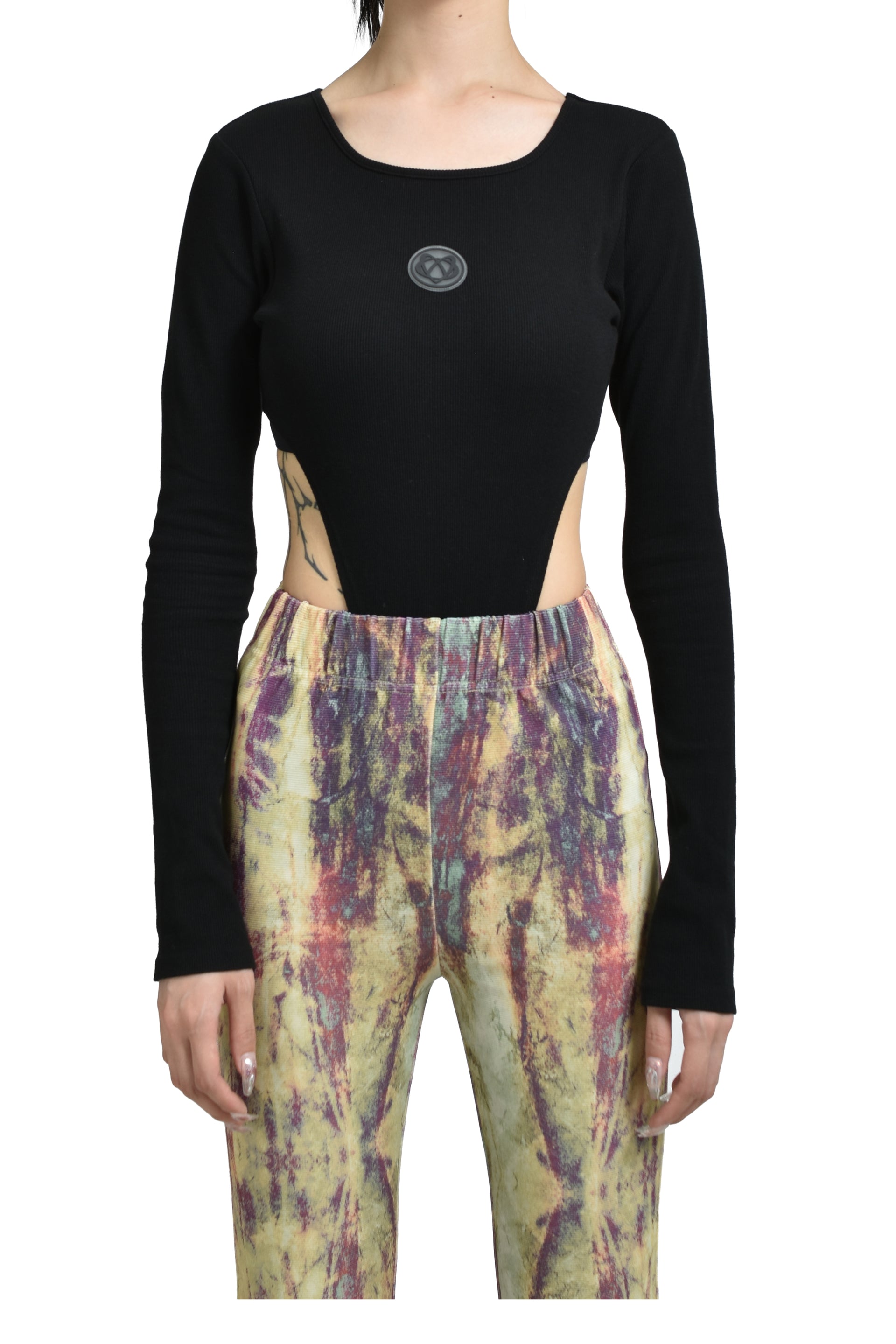 RIB CUT BODYSUITS / BLK