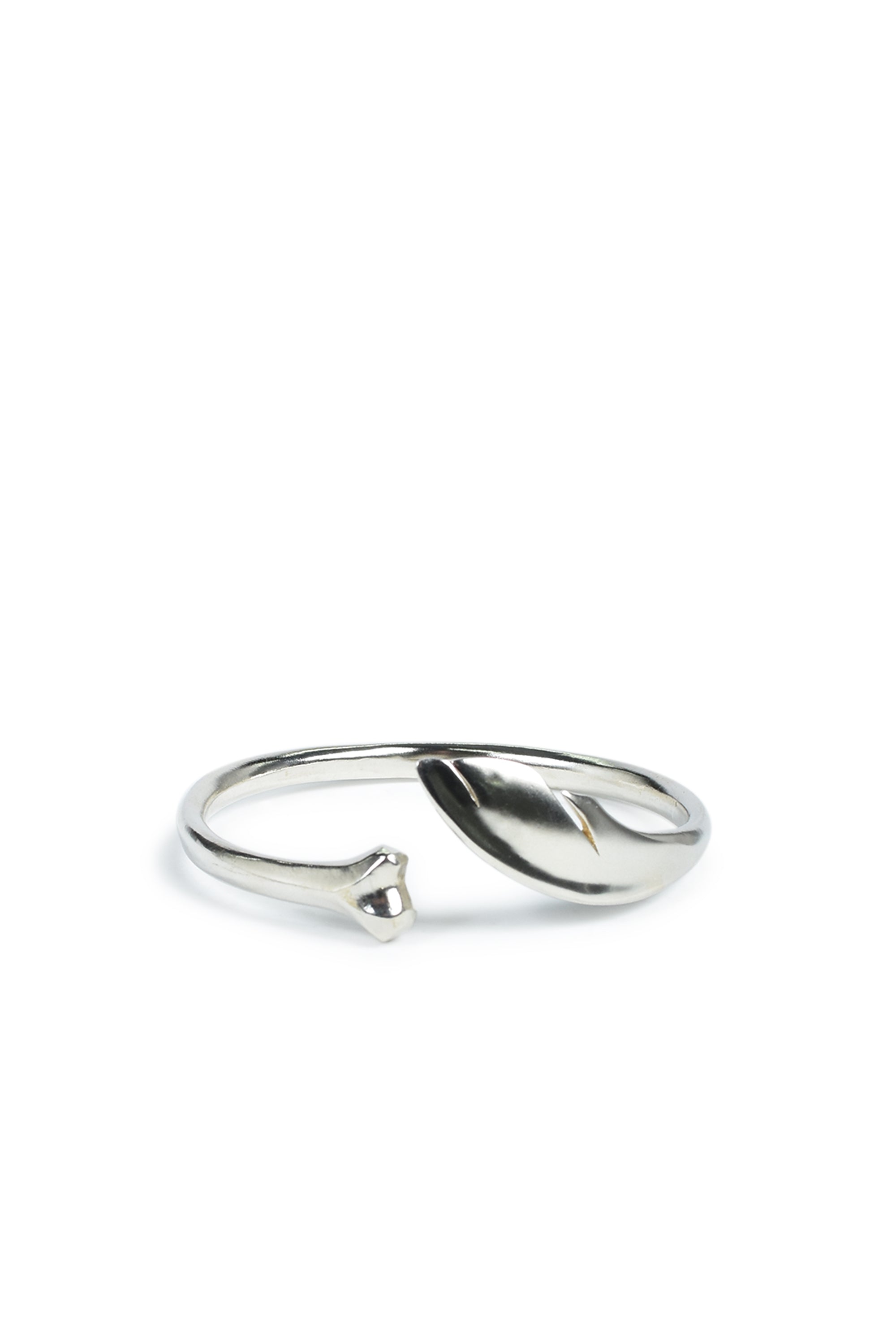MASU MASU SS26 ANGEL BONE BANGLE / SIL - NUBIAN