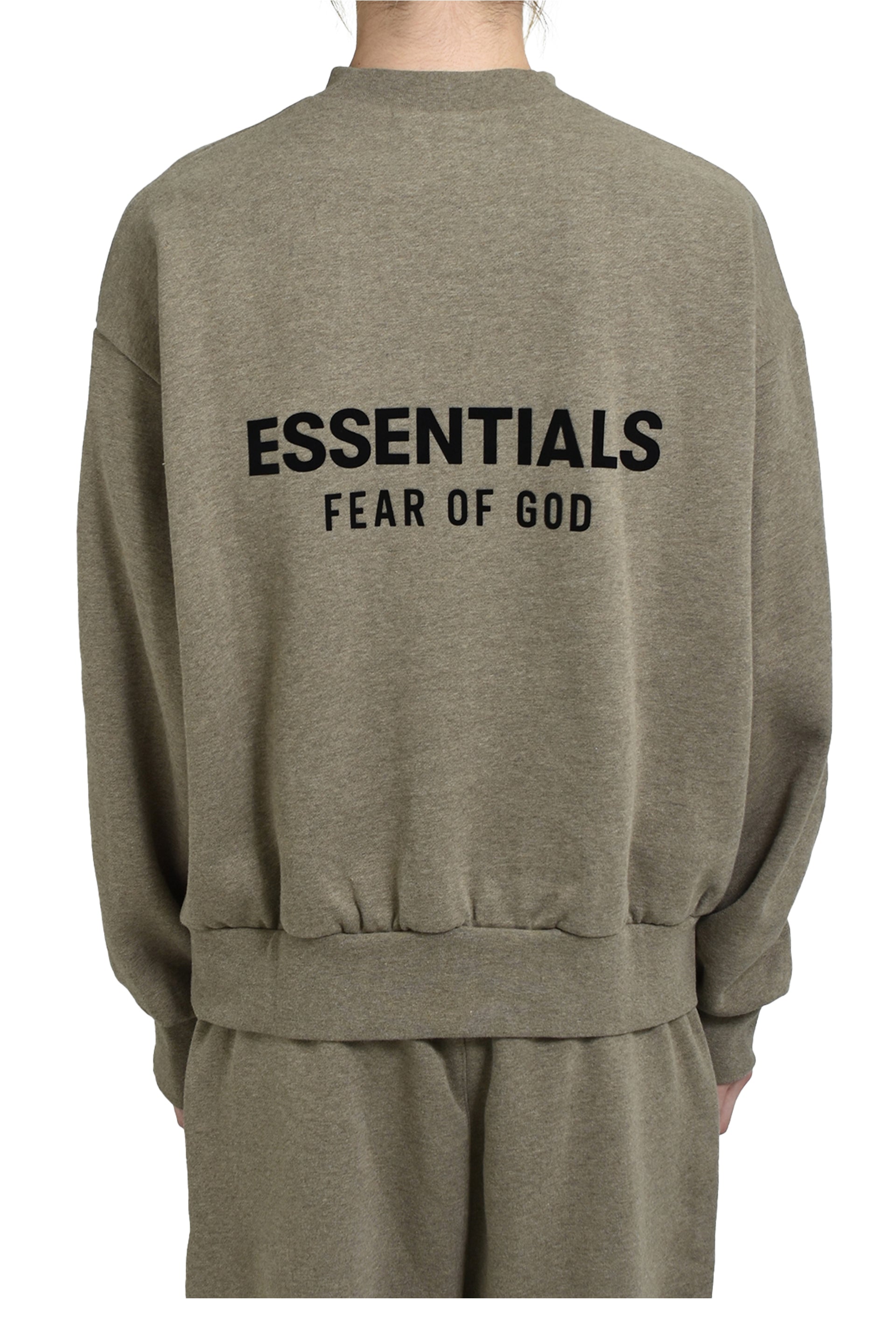ESSENTIALS CLASSIC FIT FLEECE CREWNECK / HOMESTEAD HEATHER