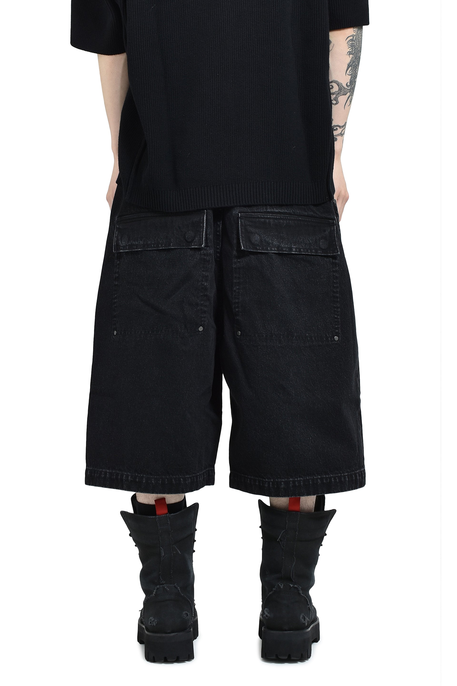 entire studios SPAR SHORTS / MAGNETITE