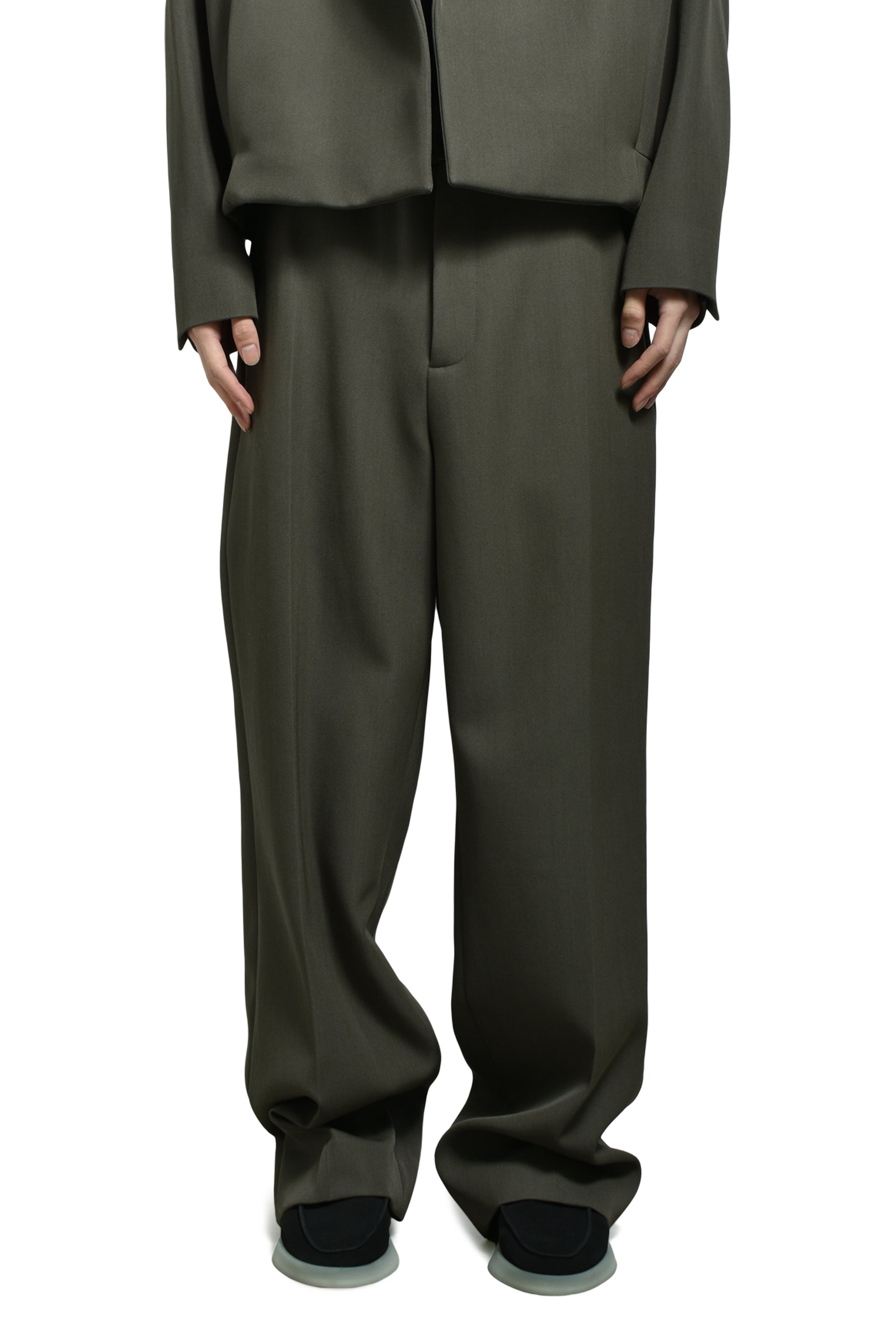 TAILORED TROUSER / WILLOW