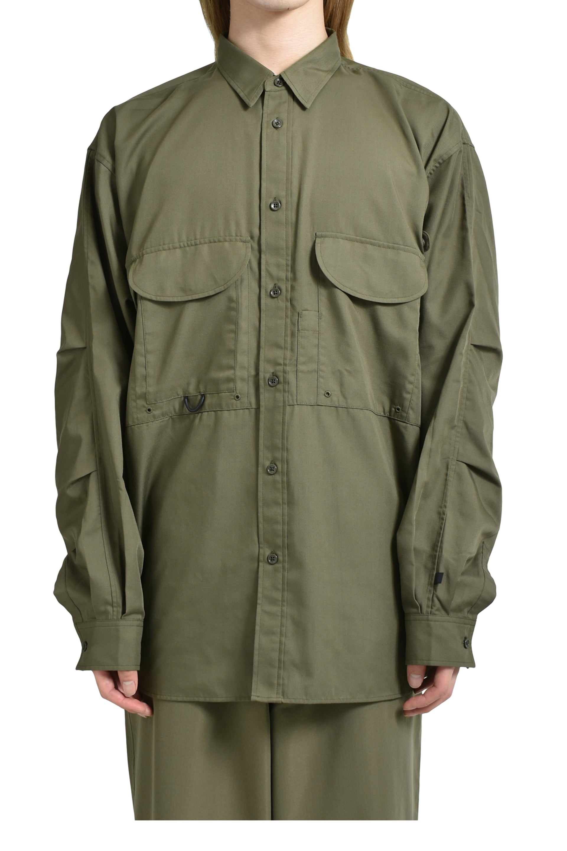 TECH FISHING SHIRT L/S / OLV