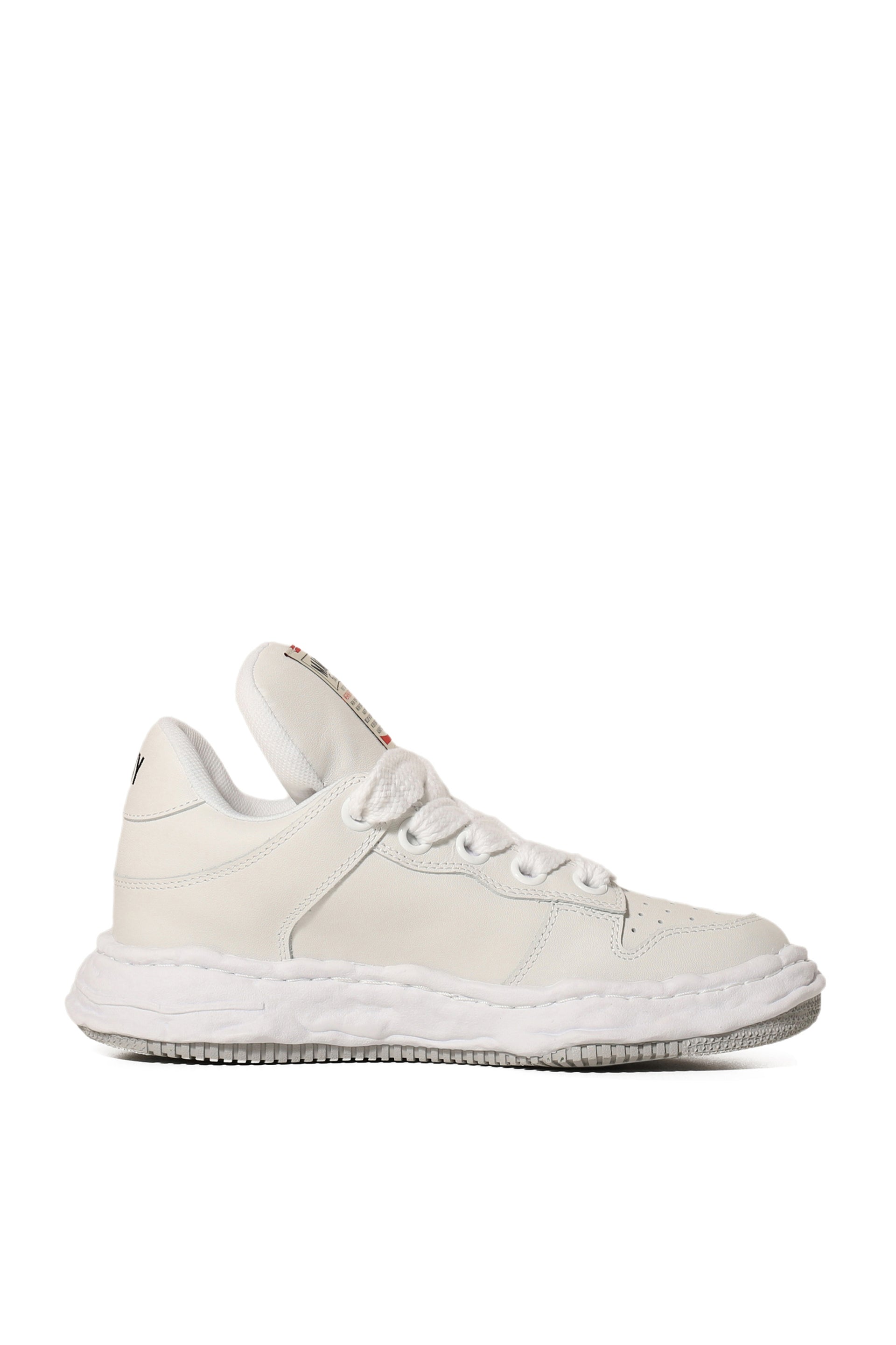 Maison MIHARA YASUHIRO WAYNE LOW LEATHER PUFFER / WHT