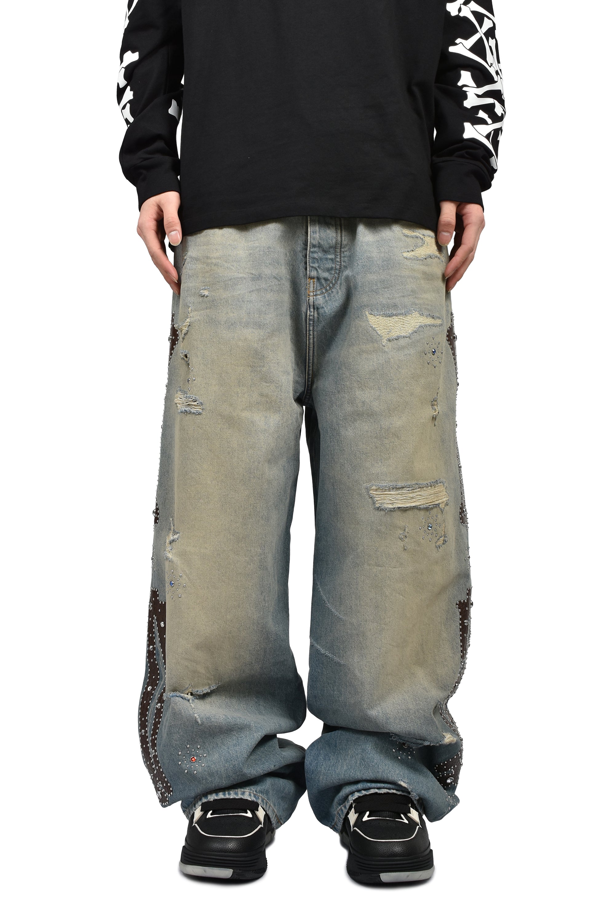 AMIRI アミリ SS26 BONES STUDDED BAGGY JEAN / DRIFTWOOD BLUE