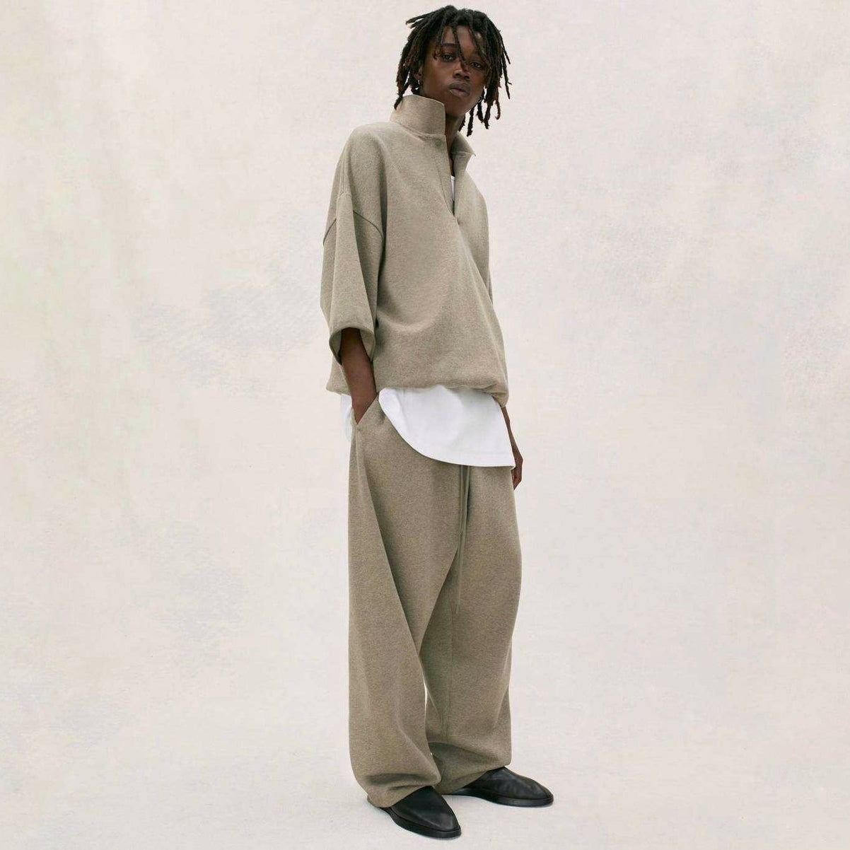 ESSENTIALSSUMMER 2024 CORE COLLECTION ESSENTIALSSUMMER 2024 CORE COLLECTION