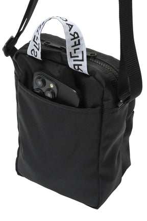 SHOULDER POUCH / BLK