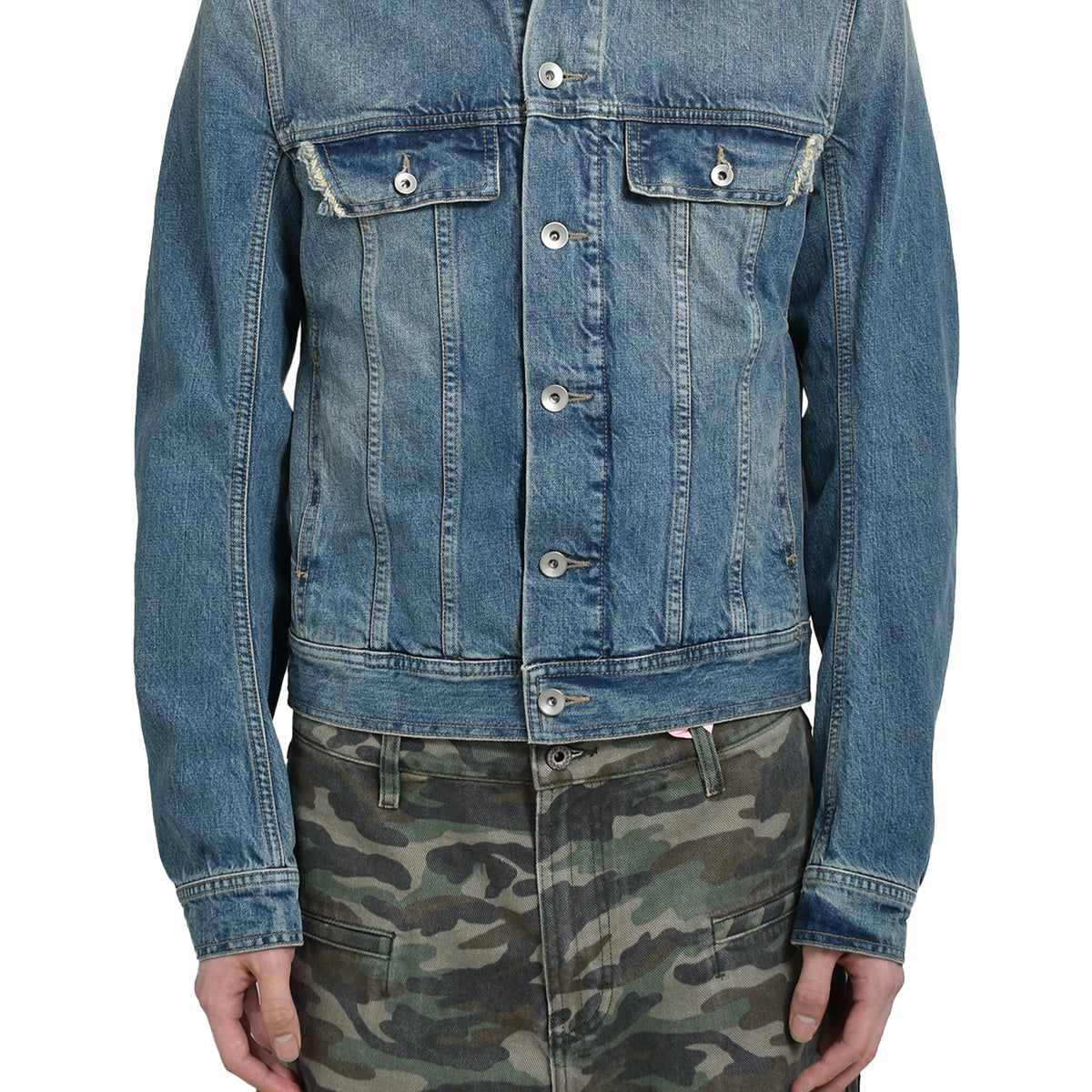 0003-1_d341fff1-bb69-4243-843b