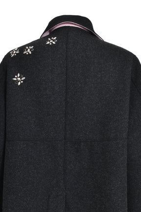 RAINDROP STUDS COAT / BLK