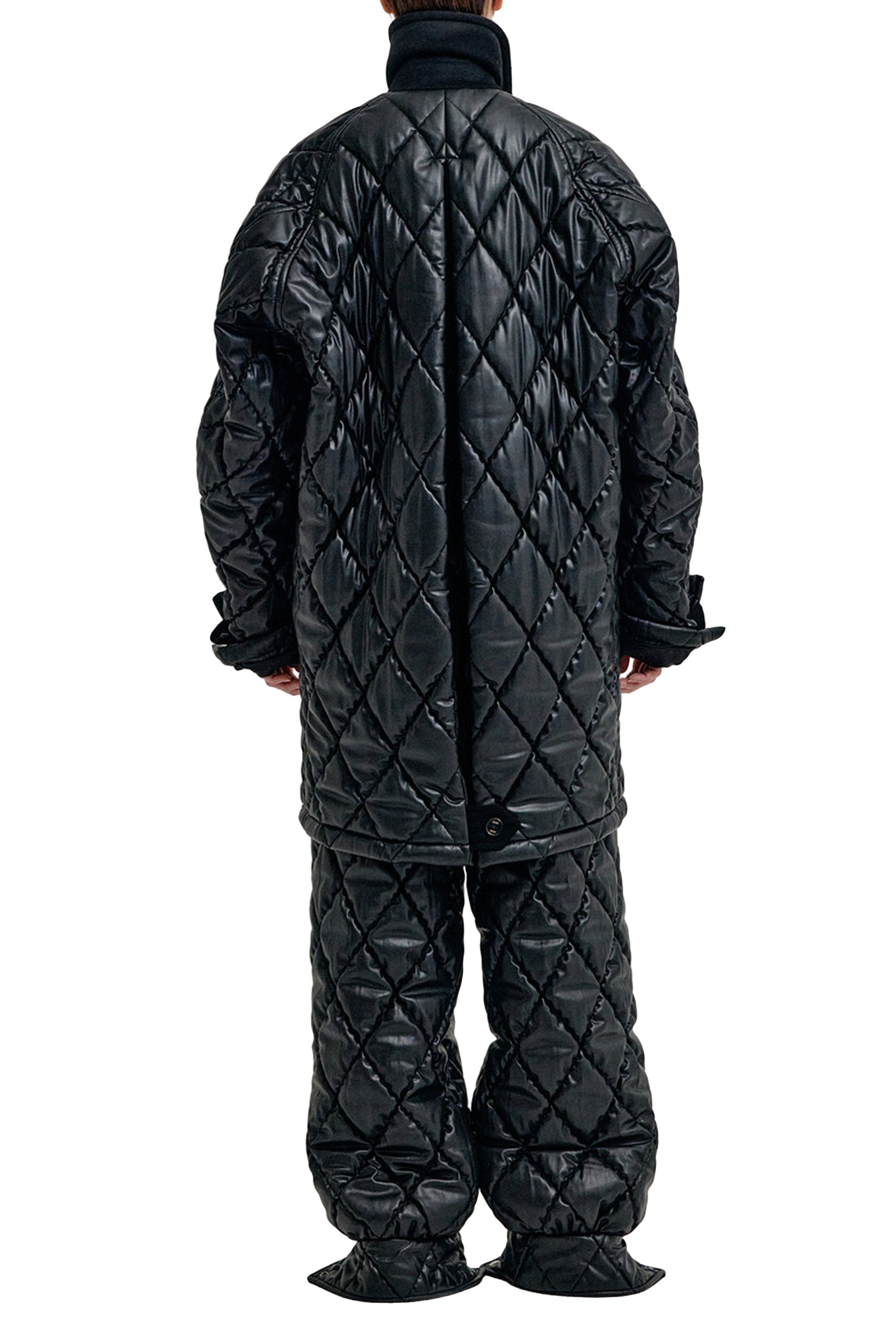 QUILTED PEA COAT / BLK