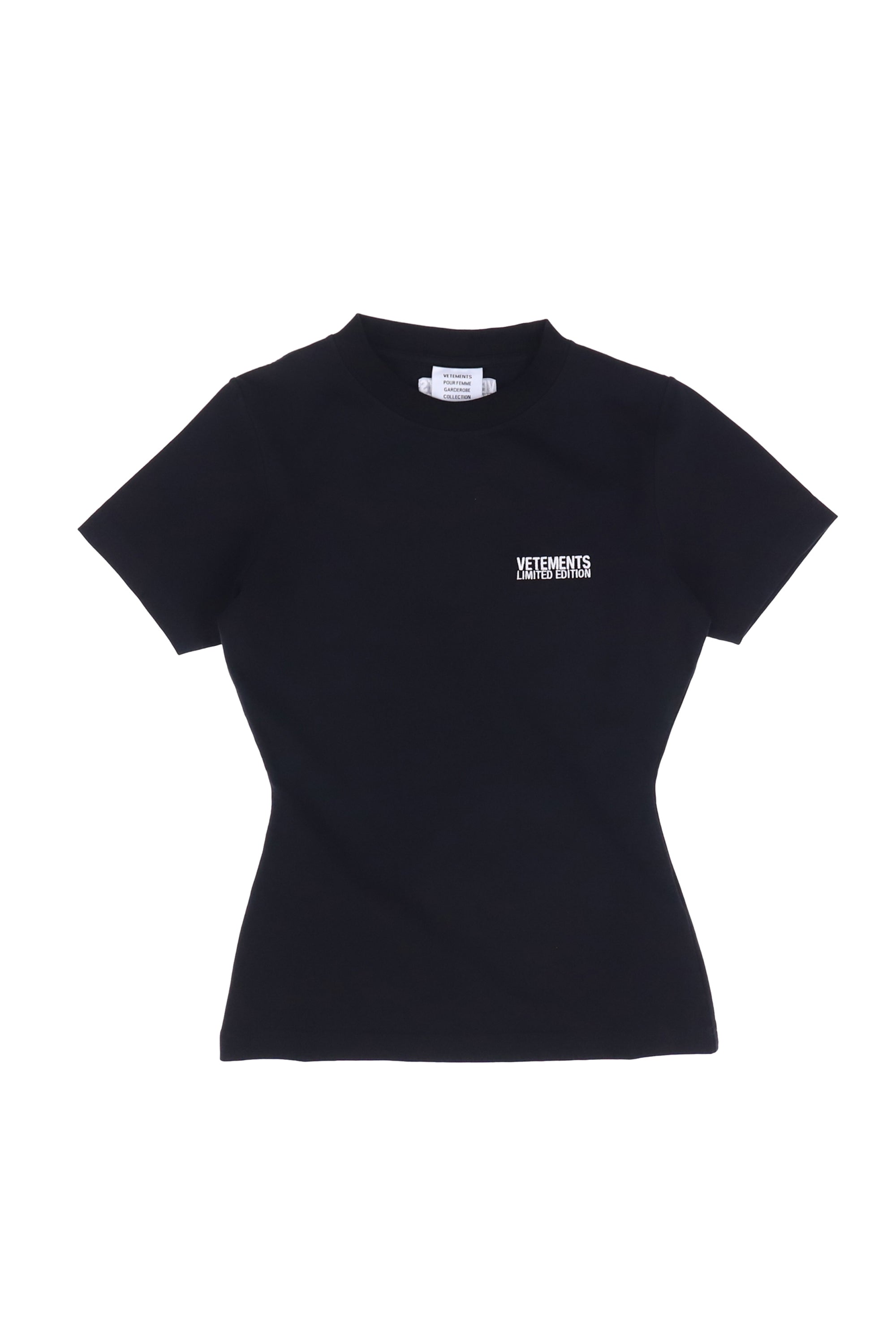 VETEMENTS ヴェトモン SS24 EMBROIDERED LOGO FITTED T-SHIRT / BLK