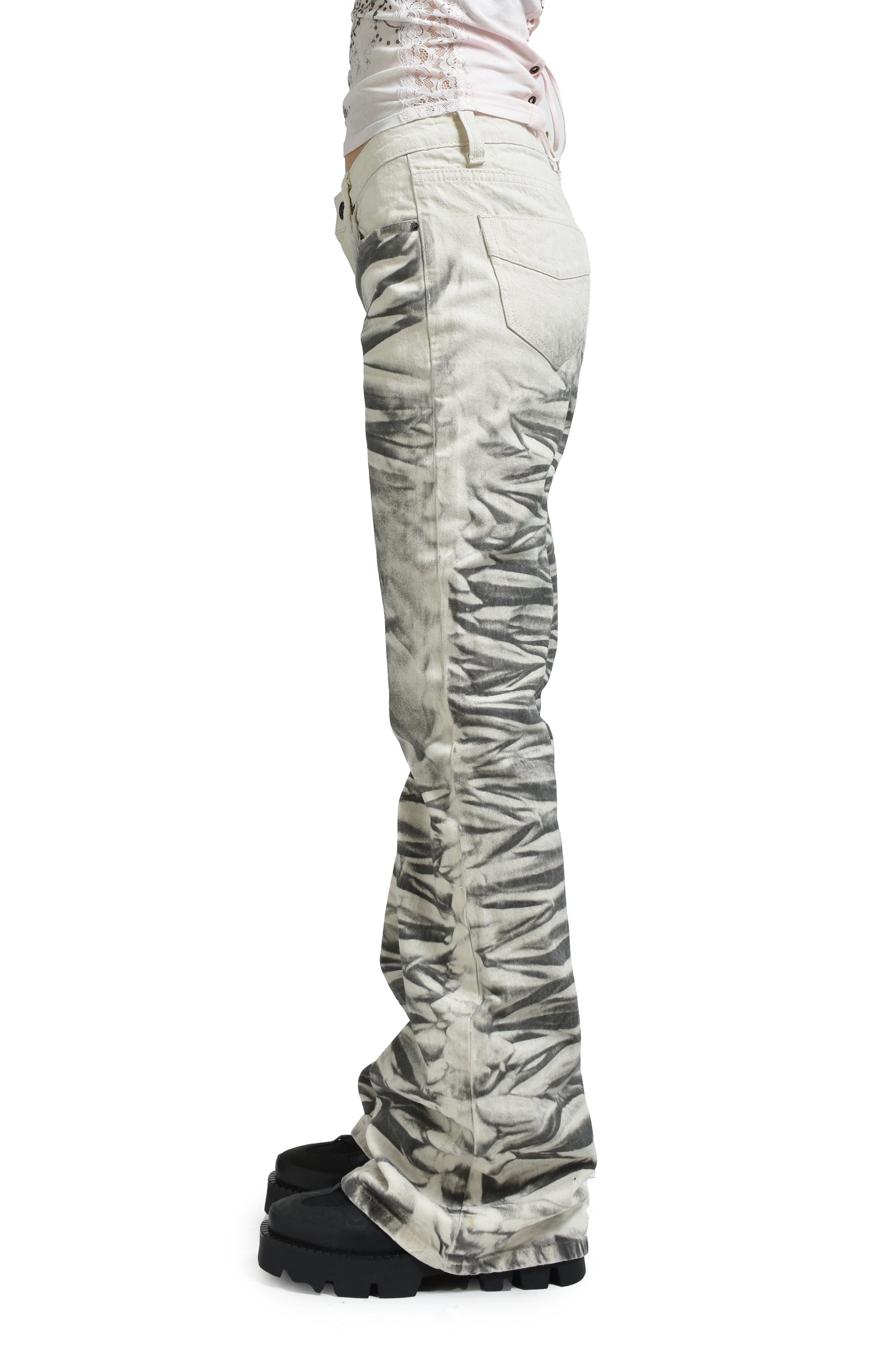 AIRBRUSH DRIFT JEANS / WHT