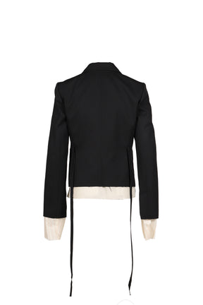 ELBA DESTRUCTURED SLIM FIT CONTRAST EDGE BLAZER WITH EMBROIDERED EMBLEM / BLK