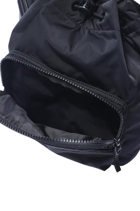 DRAWSTRING SHOULDER BAG / BLK