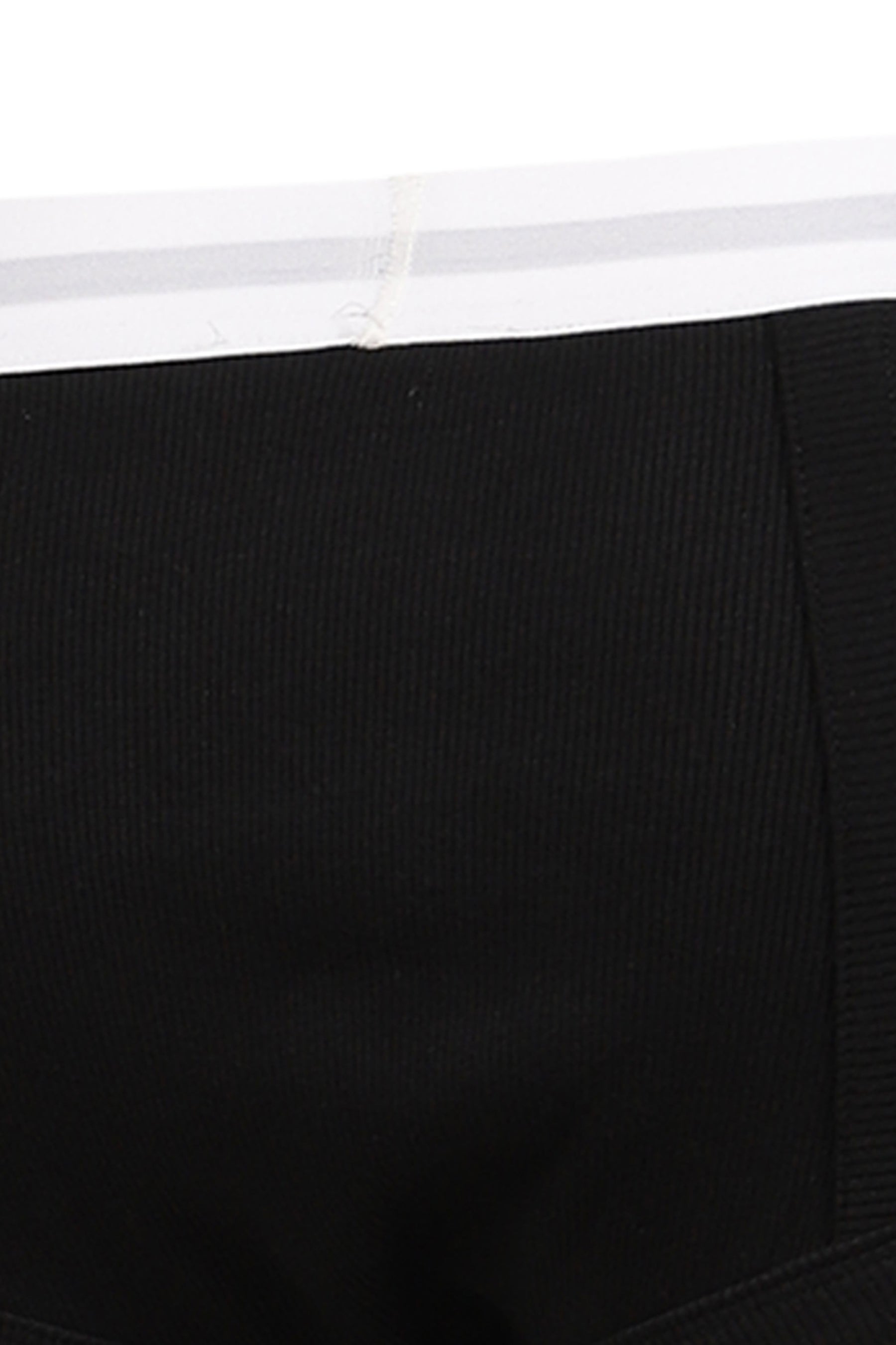 BRIEFS / BLK
