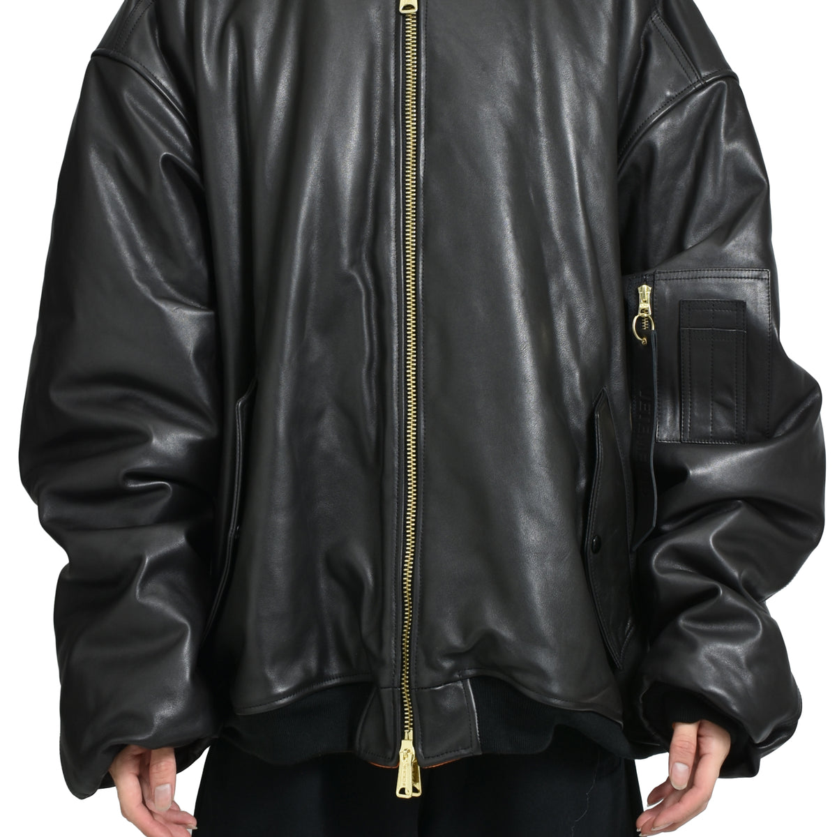 0010-1_ddcfd7ce-8b26-4e53-aa28