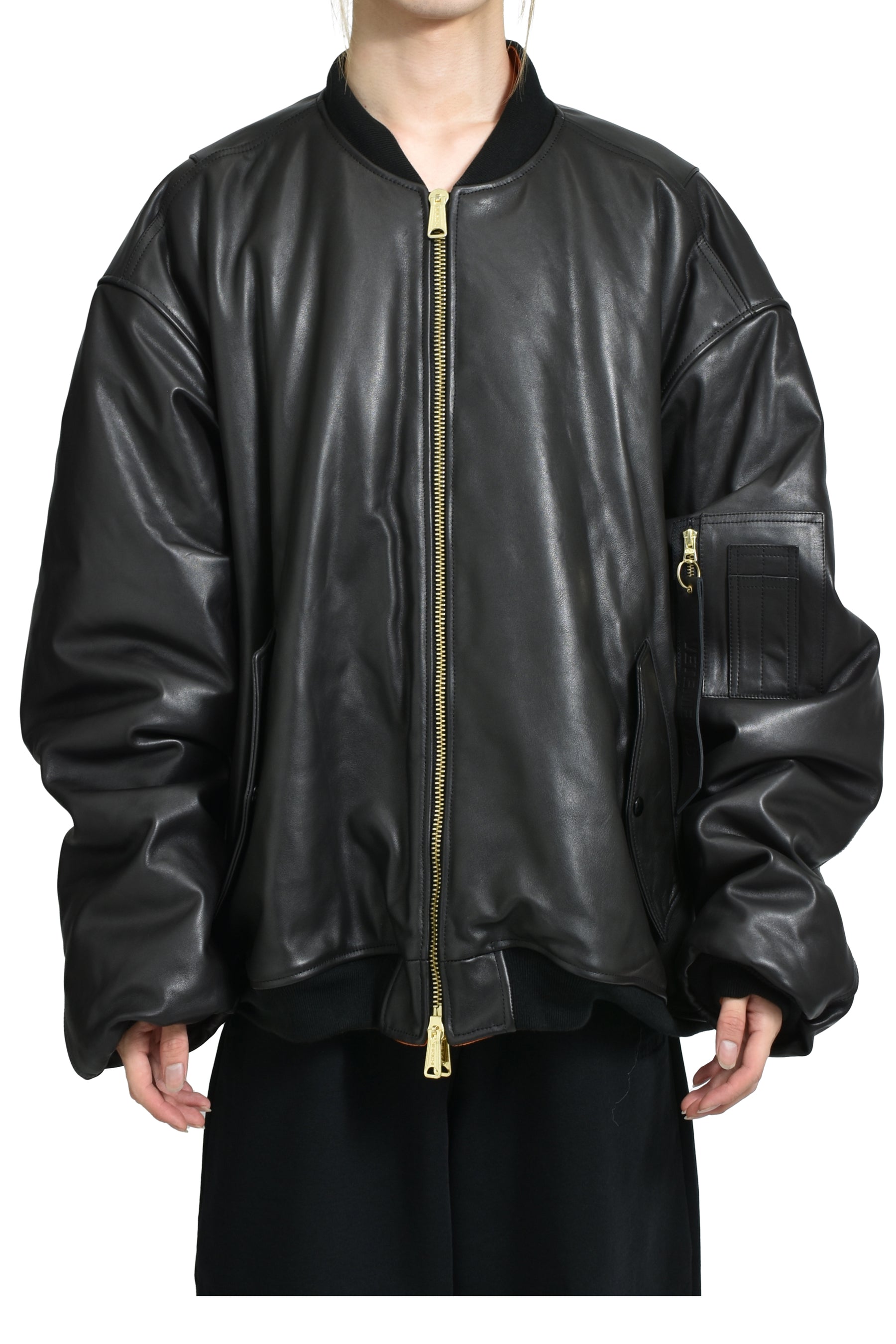 VETEMENTS FW25 OVERSIZED LEATHER BOMBER JACKET BLK NUBIAN