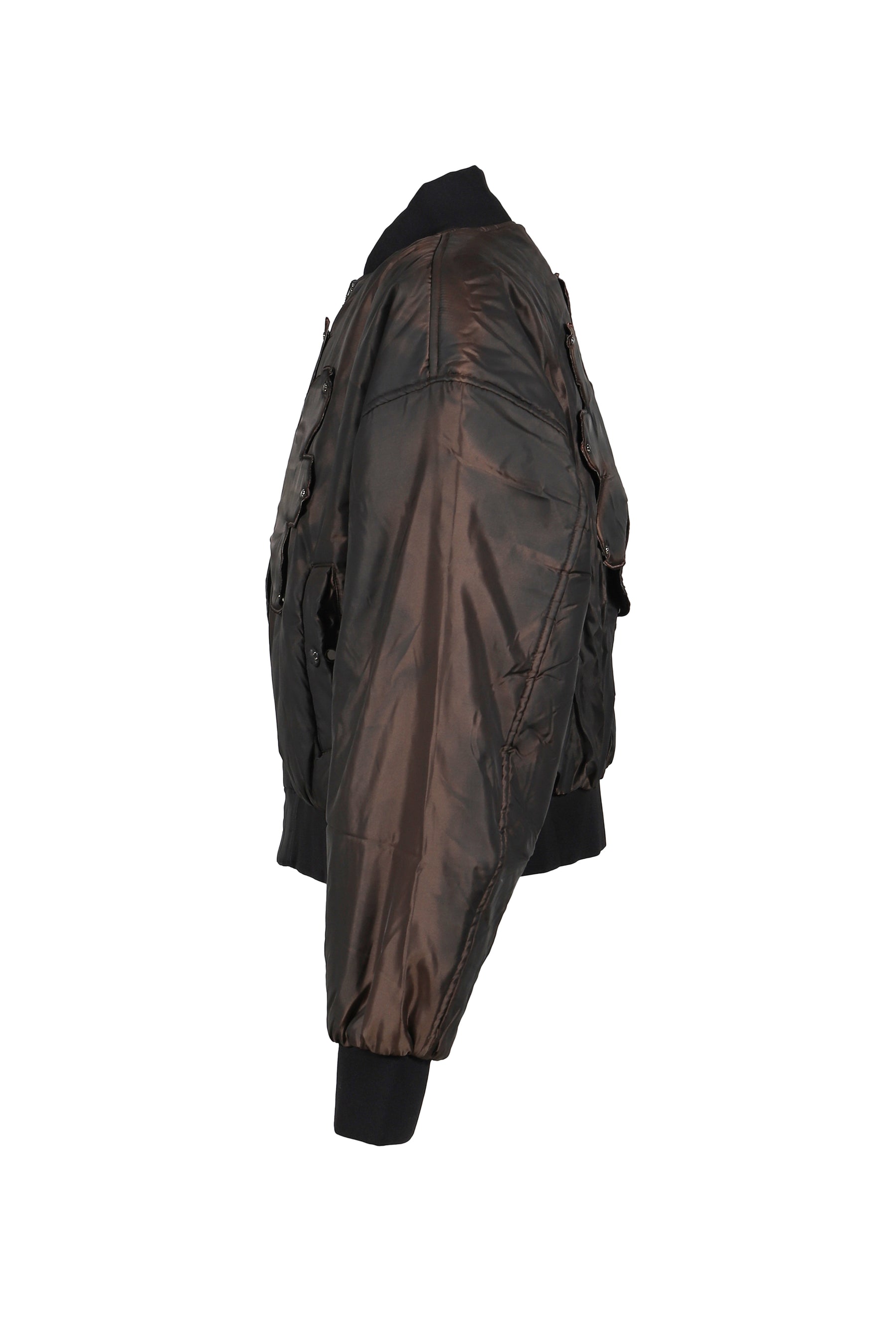 REVERSIBLE DETACHED BOMBER / OIL