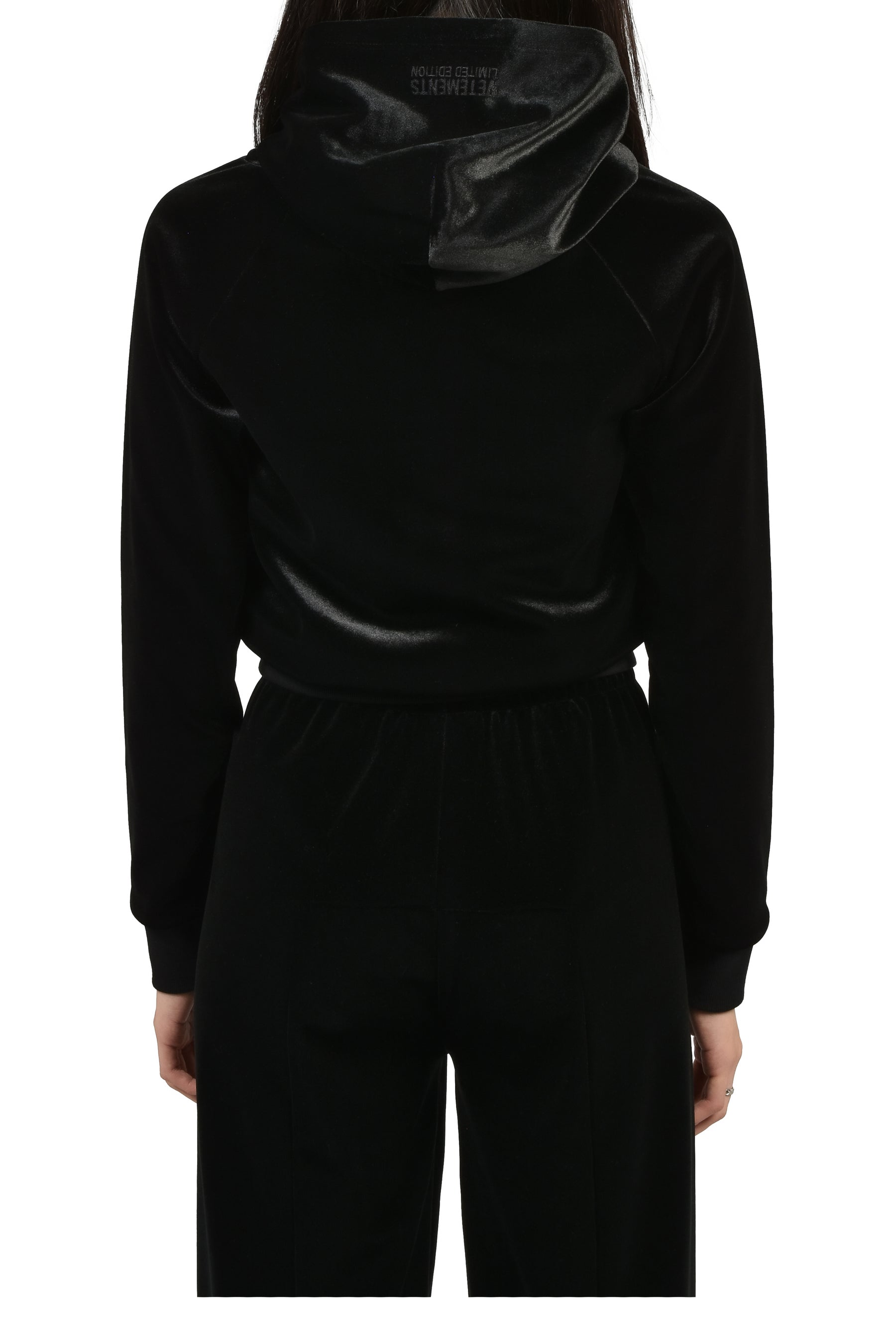 VELVET FITTED ZIP-UP HOODIE / BLK