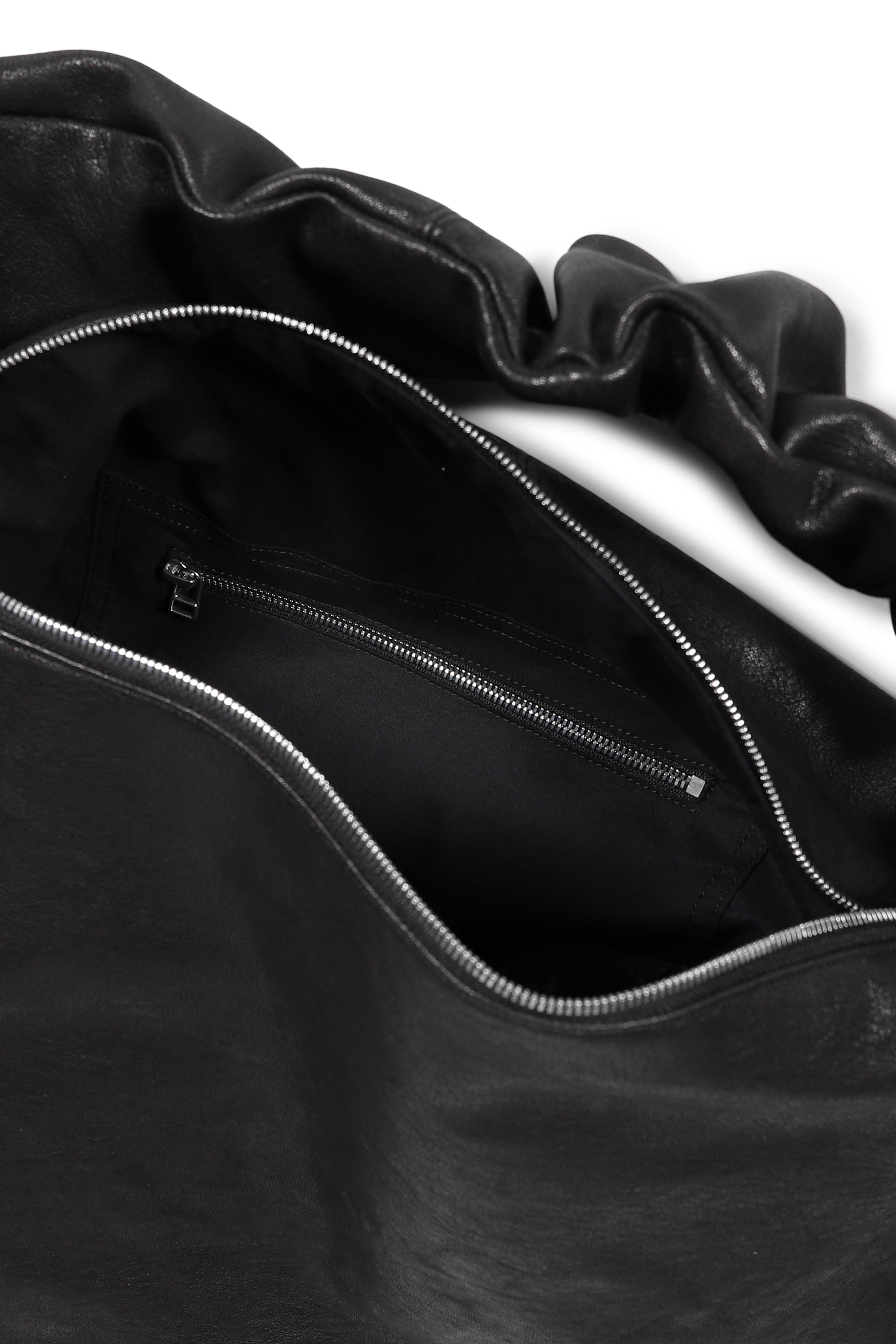 LEATHER WAVE BAG / BLK