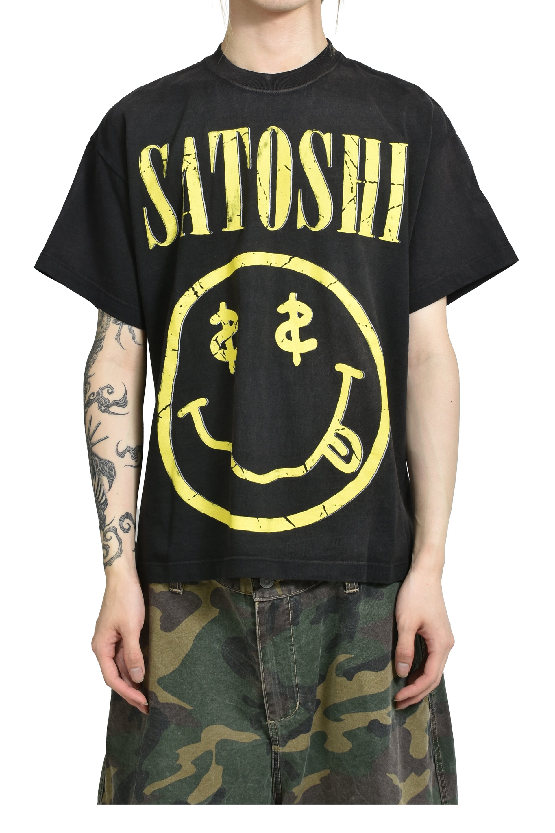 SMILEY TEE / WASHED BLK