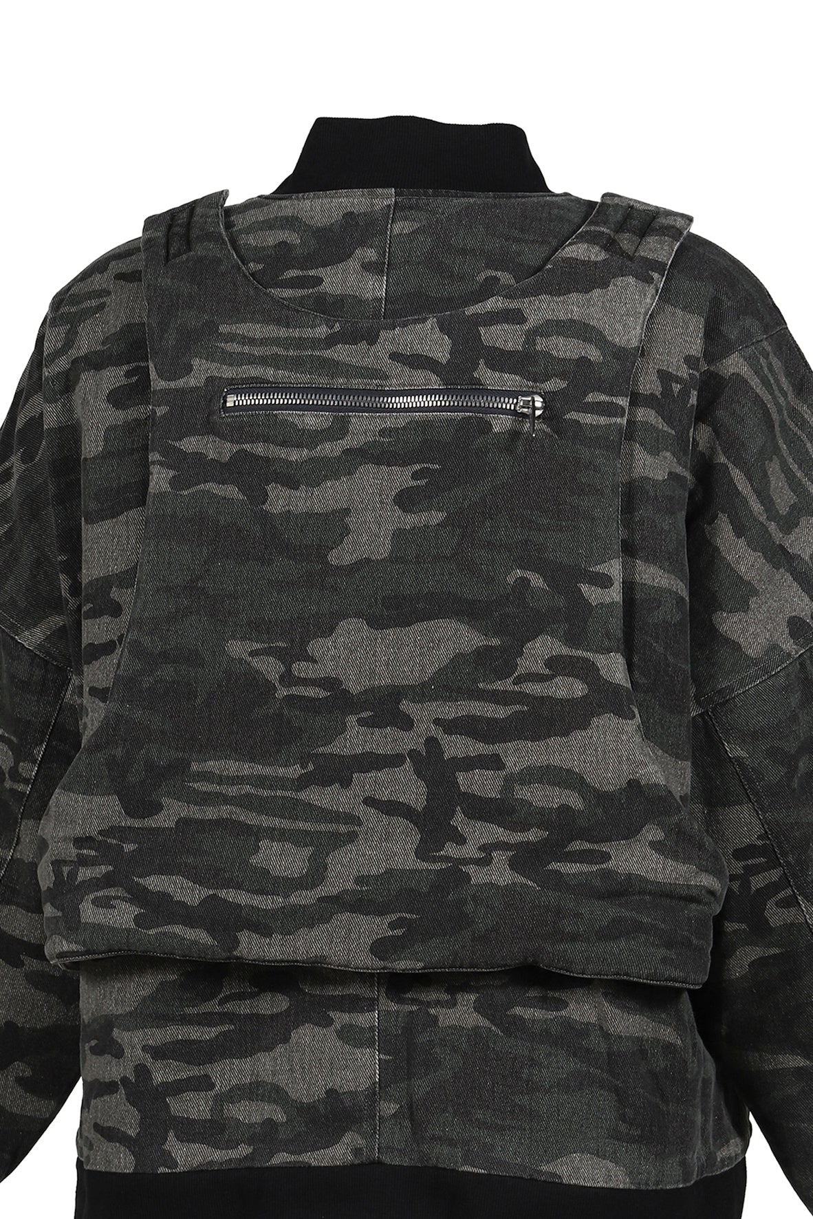 CAMO BOMBER JACKET / WOODLAN CAMO