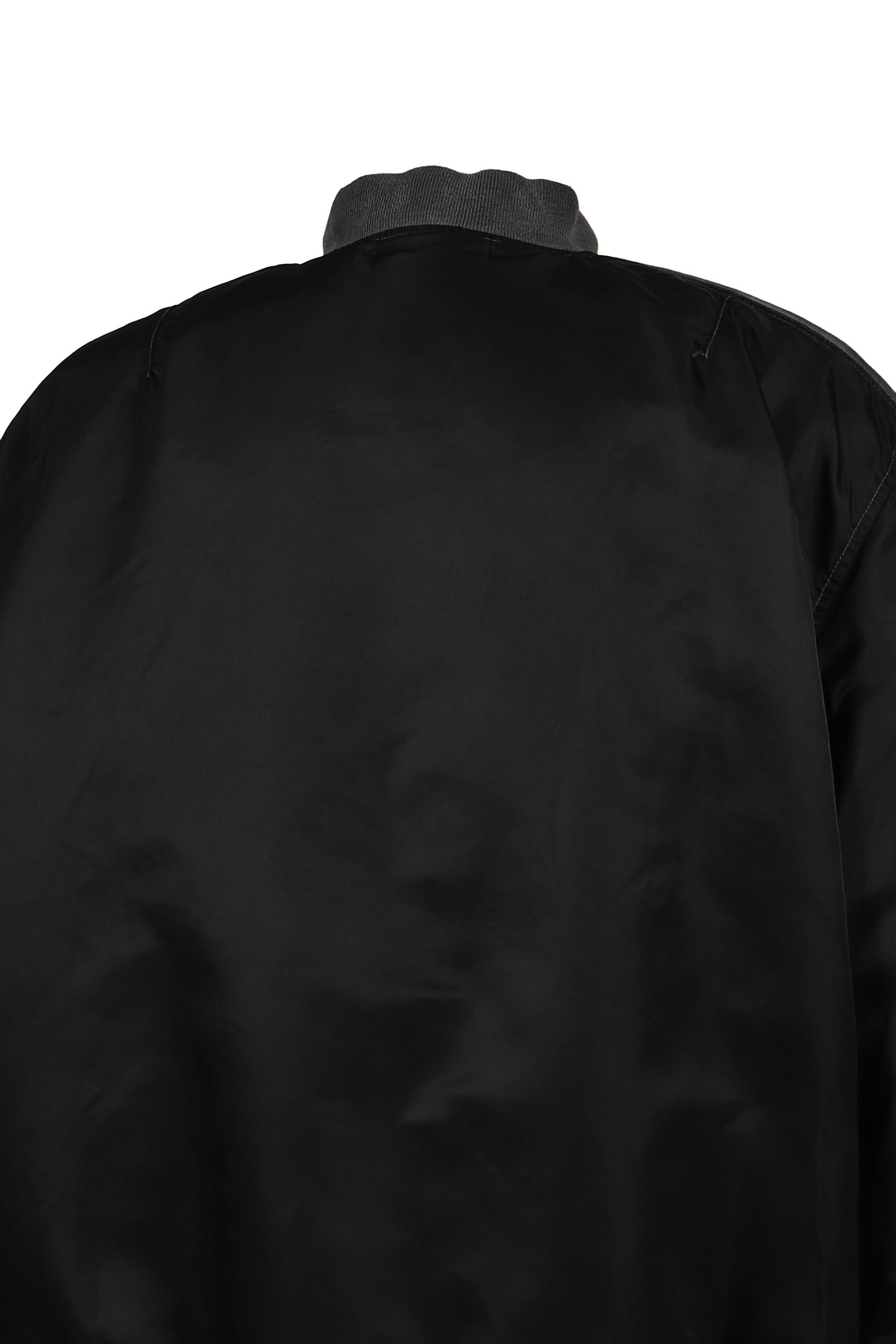 CUT OUT BOMBER / BLACK OIL WASH 