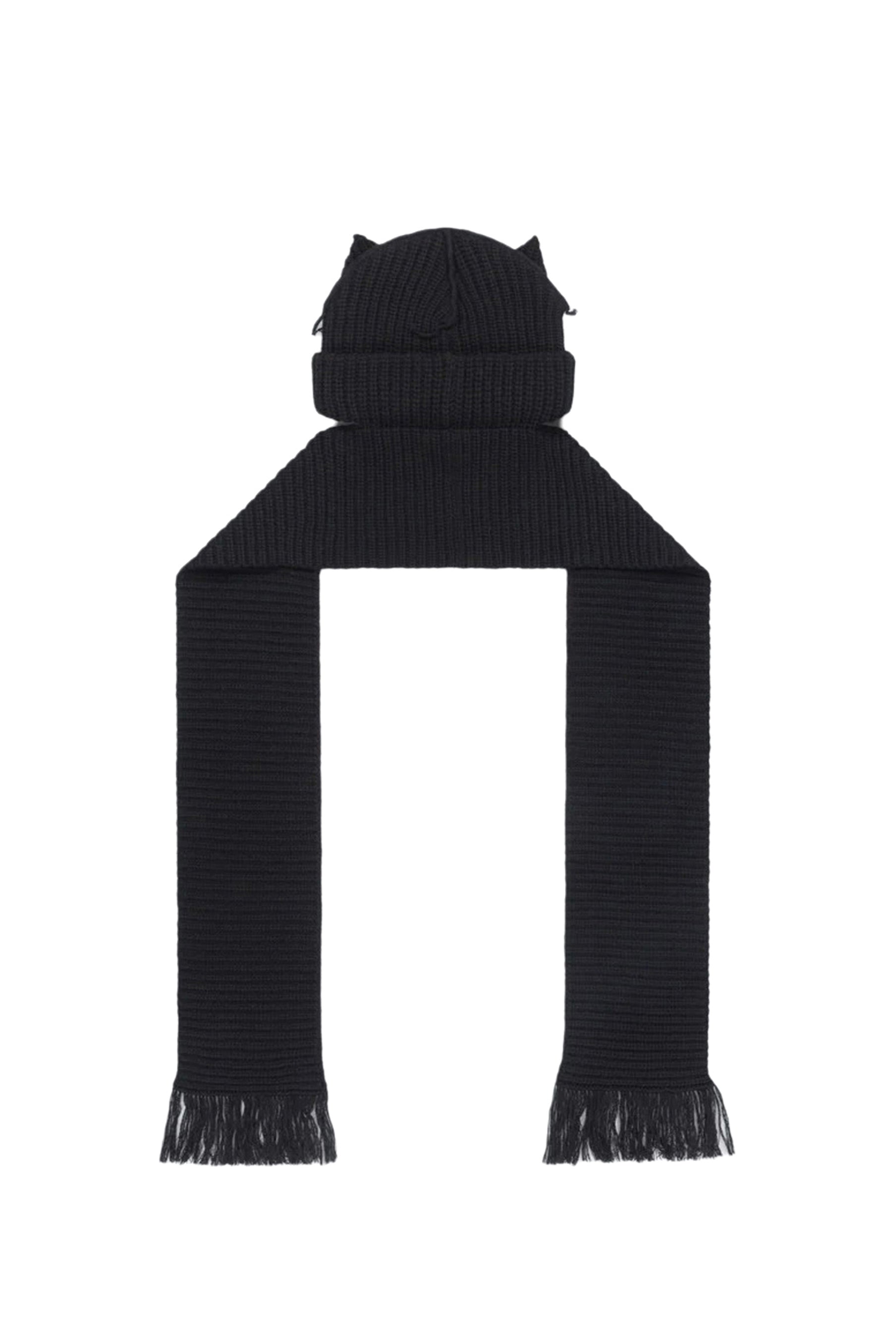 CHUNKY EARS BEANIE SCARF / BLACK