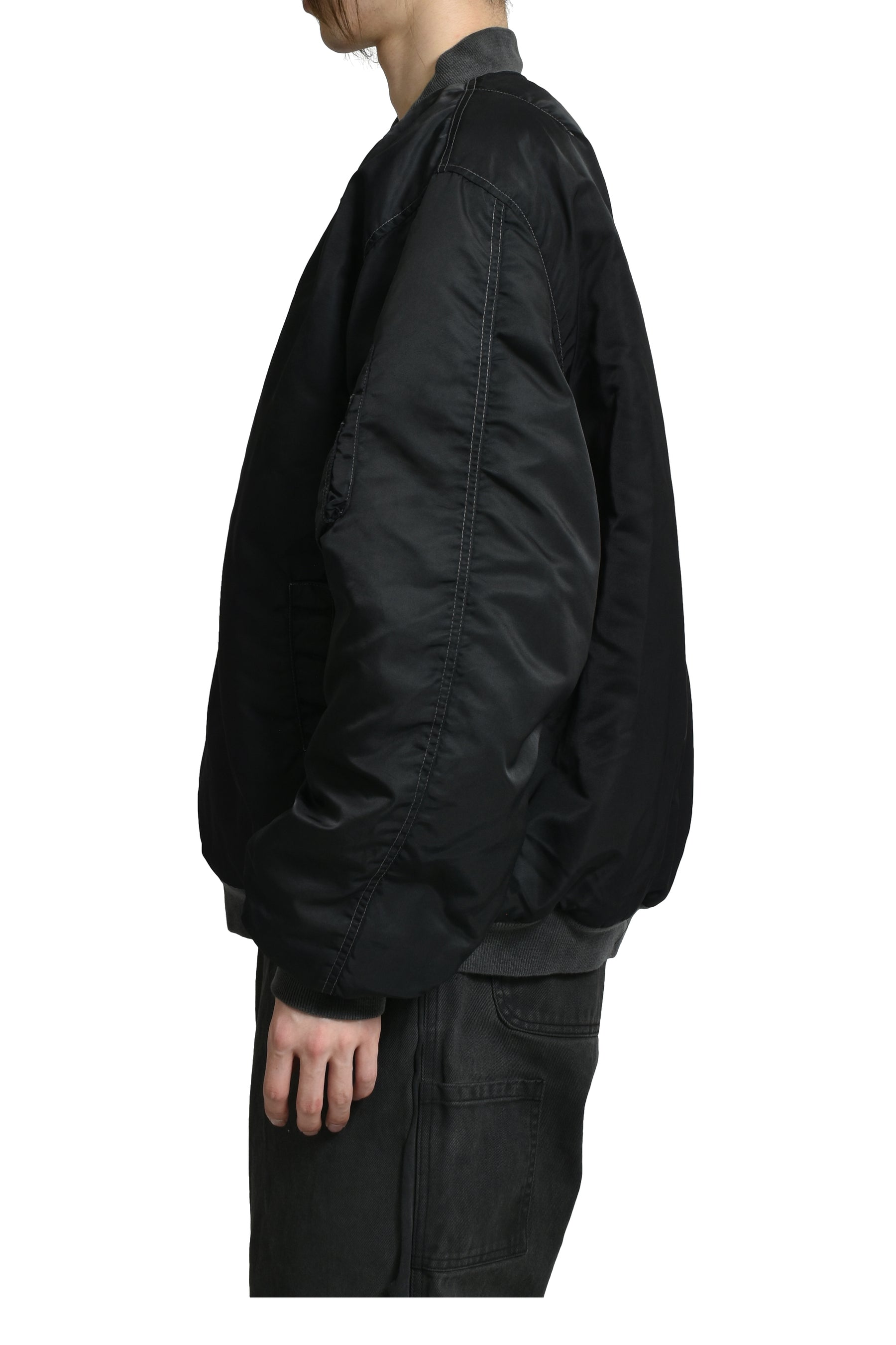 CUT OUT BOMBER / BLACK OIL WASH 