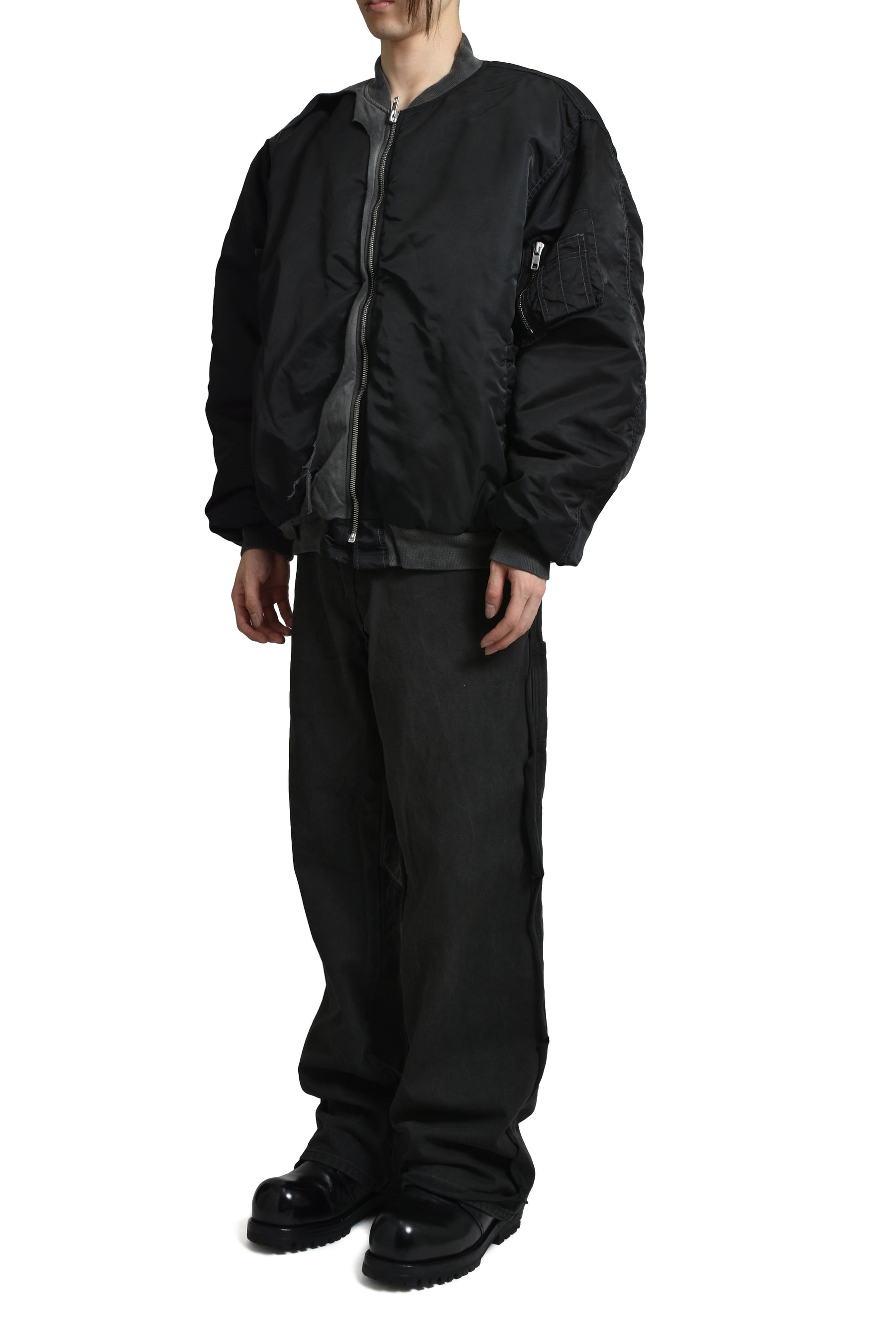 CUT OUT BOMBER / BLACK OIL WASH 