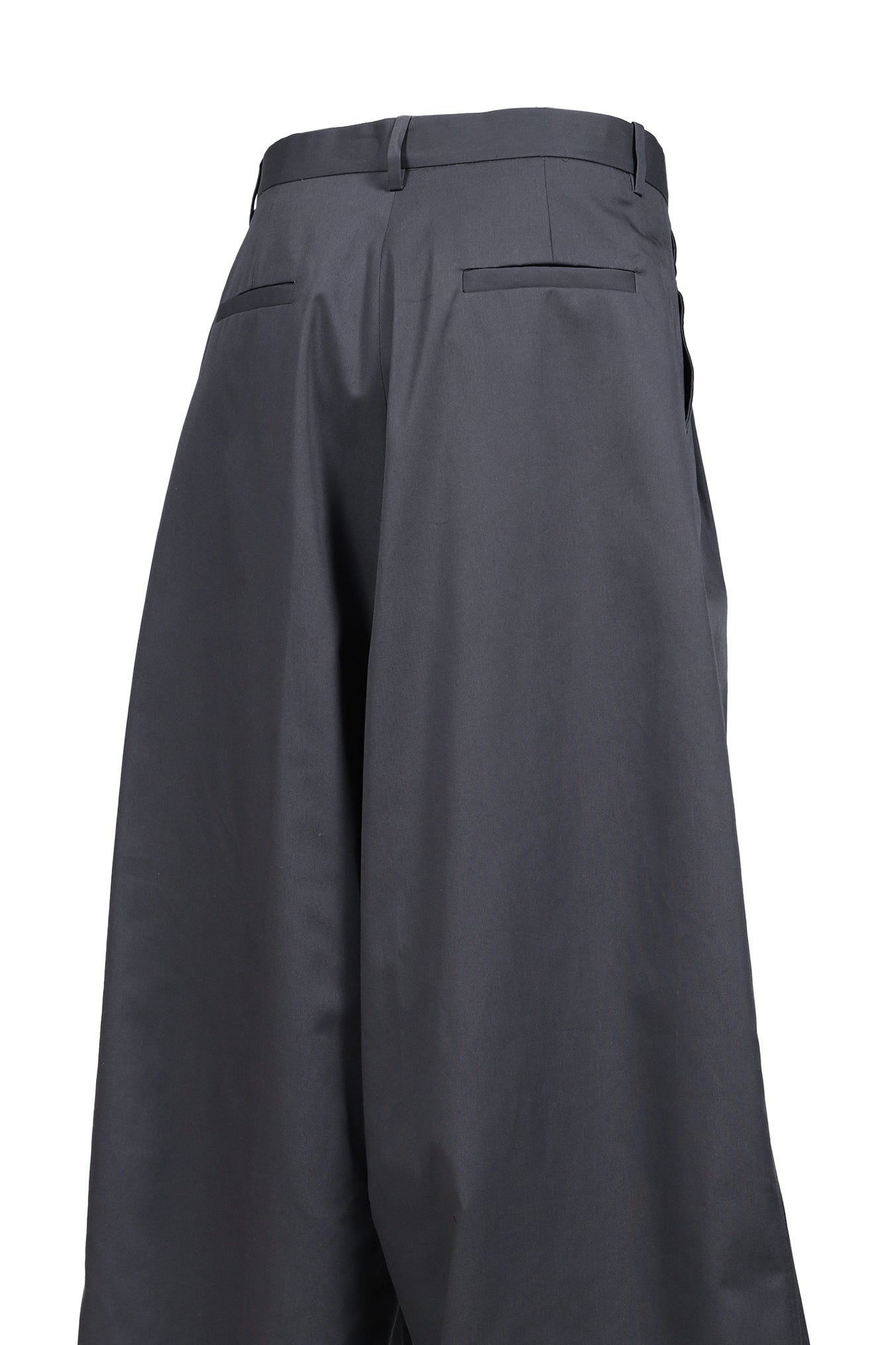 LOWLINE TROUSERS / GRY