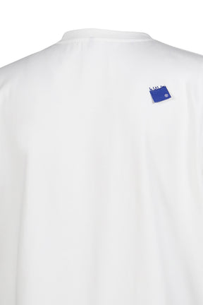 SIGNATURE ZIGZAG TEE / WHT 