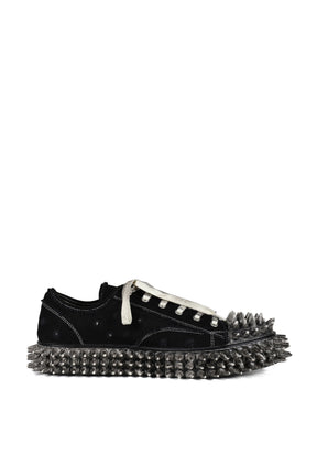 DIRTY SPIKE TOE CAP CANVAS SNEAKER / BLK