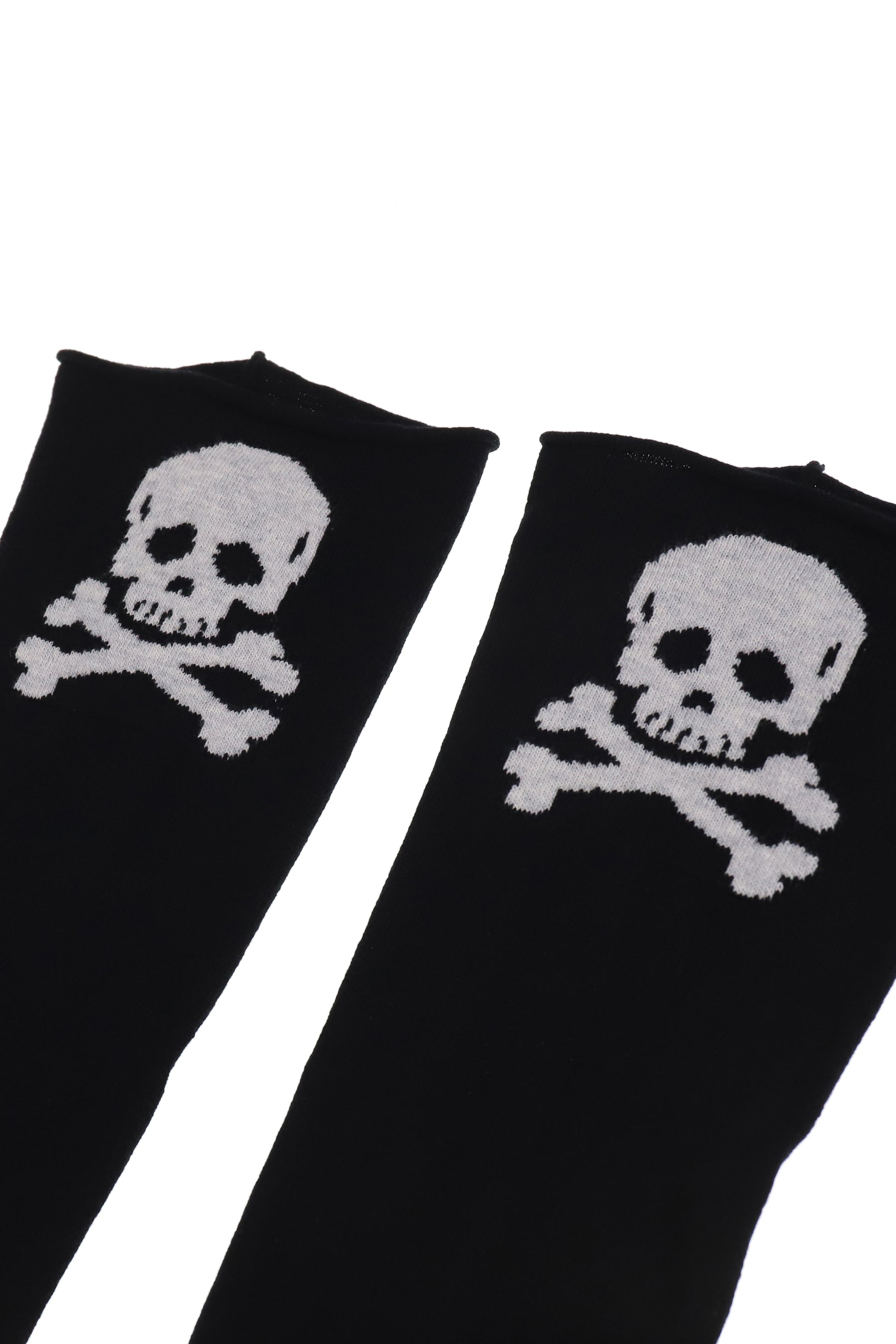 KNIT SKULL STOCKINGS / BLK
