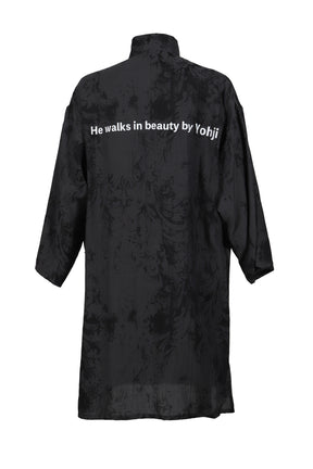 JACQUARD MESSAGE PRINT STAND COLLAR JACKET / BLK