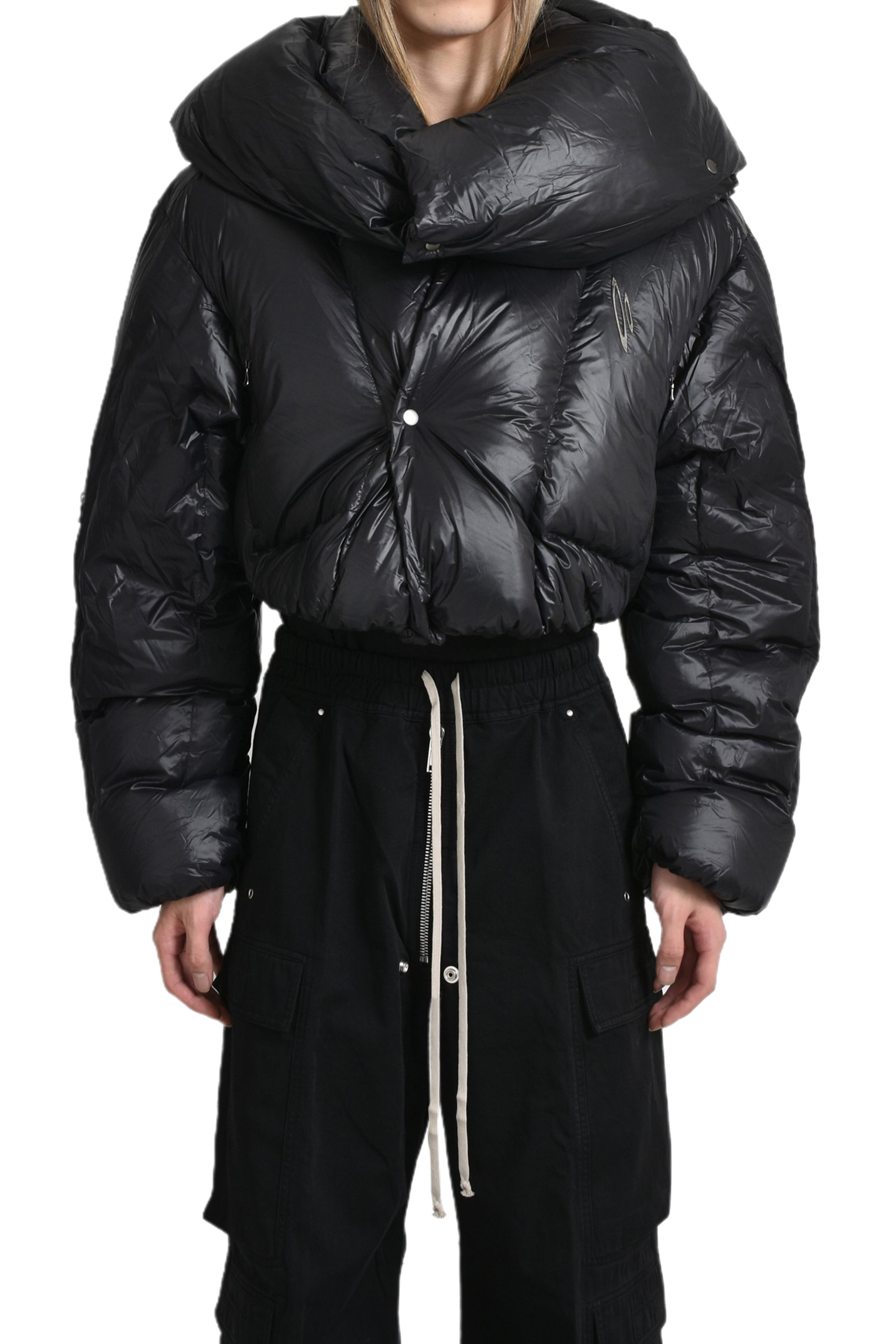 HYDRA PUFFER (CROP) / BLK