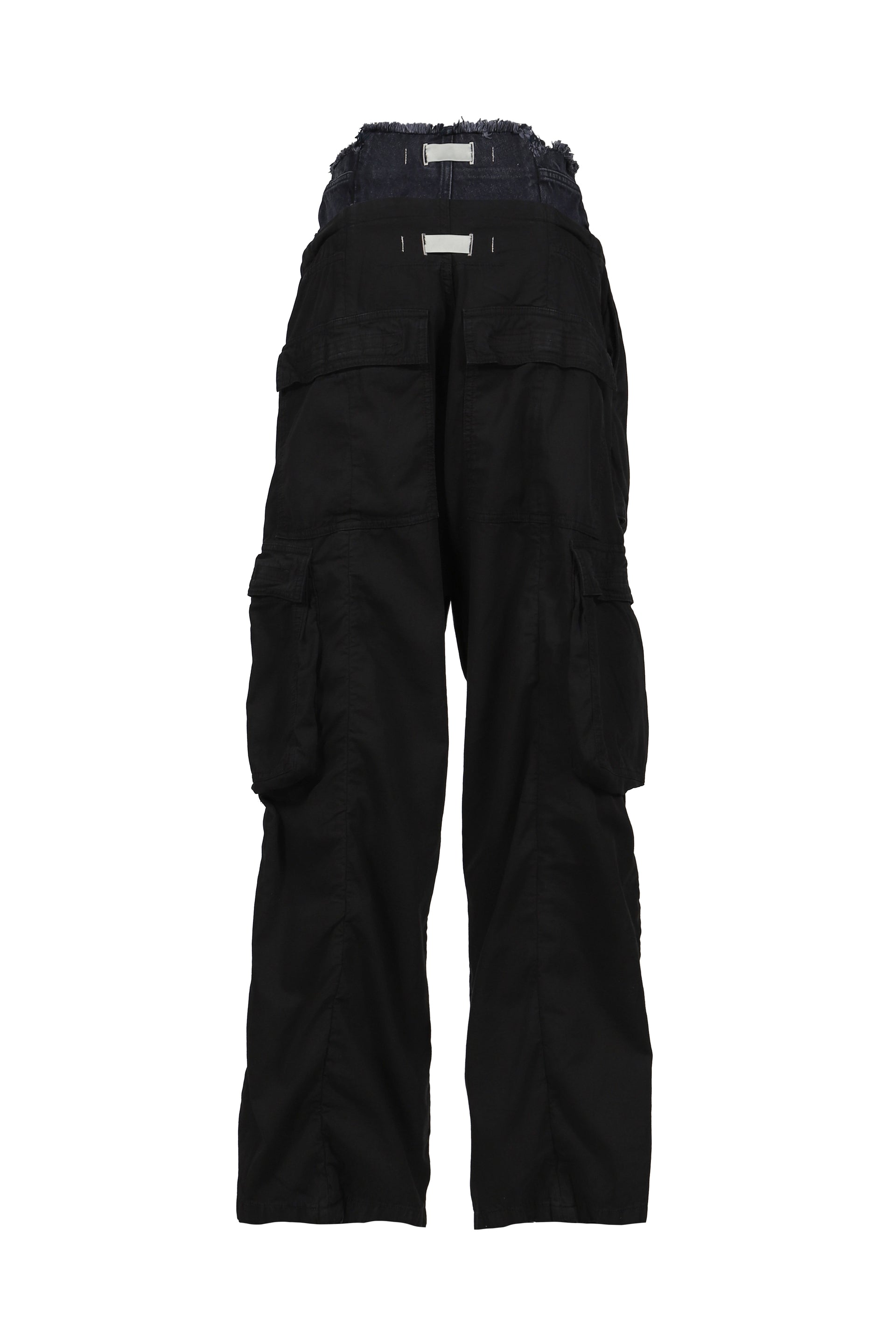 DOUBLE LAYER CARGO / BLK