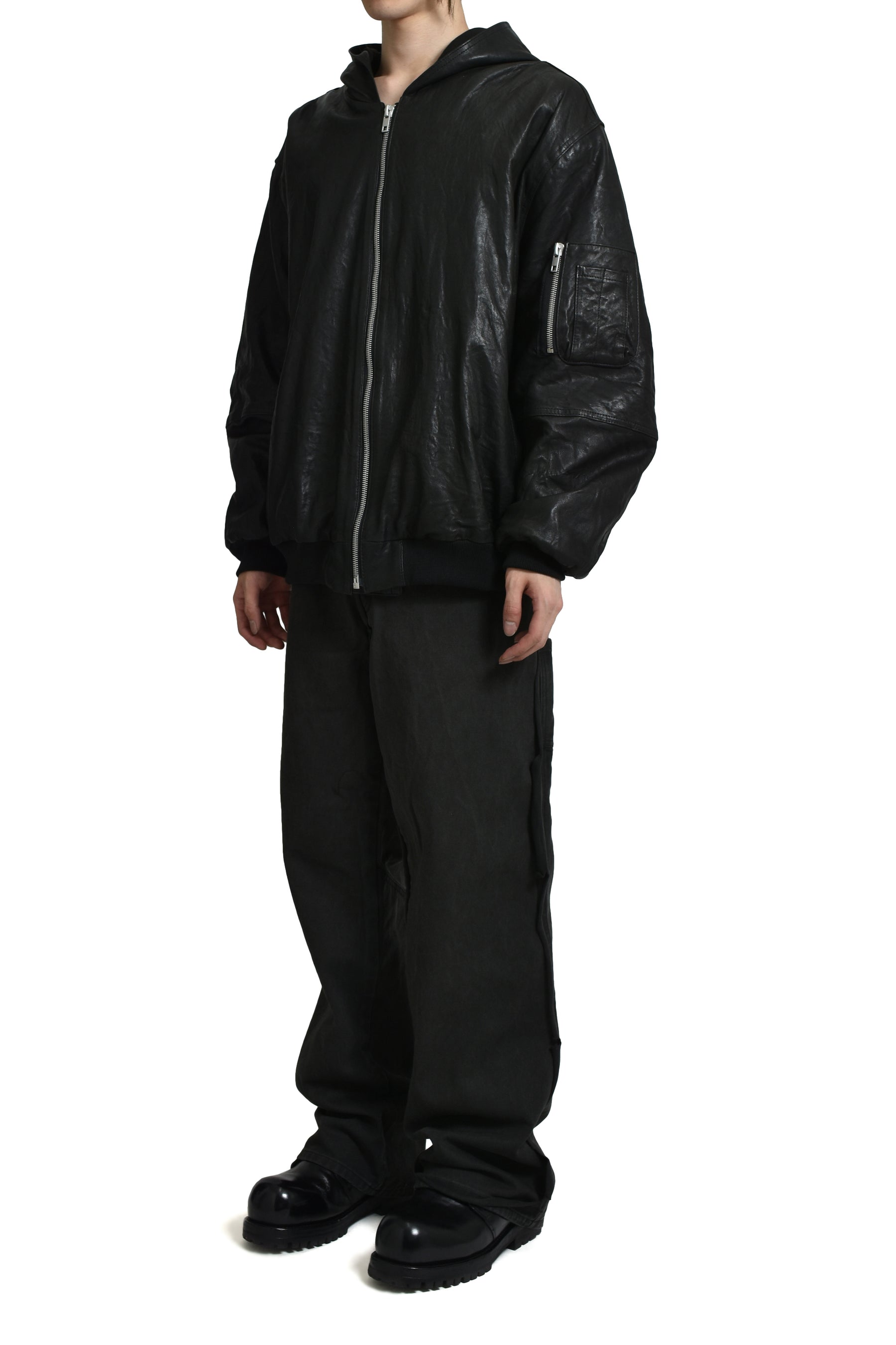 LEATHER BOMBER / BLACK 