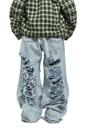 DISTRESSED JEANS / DENIM