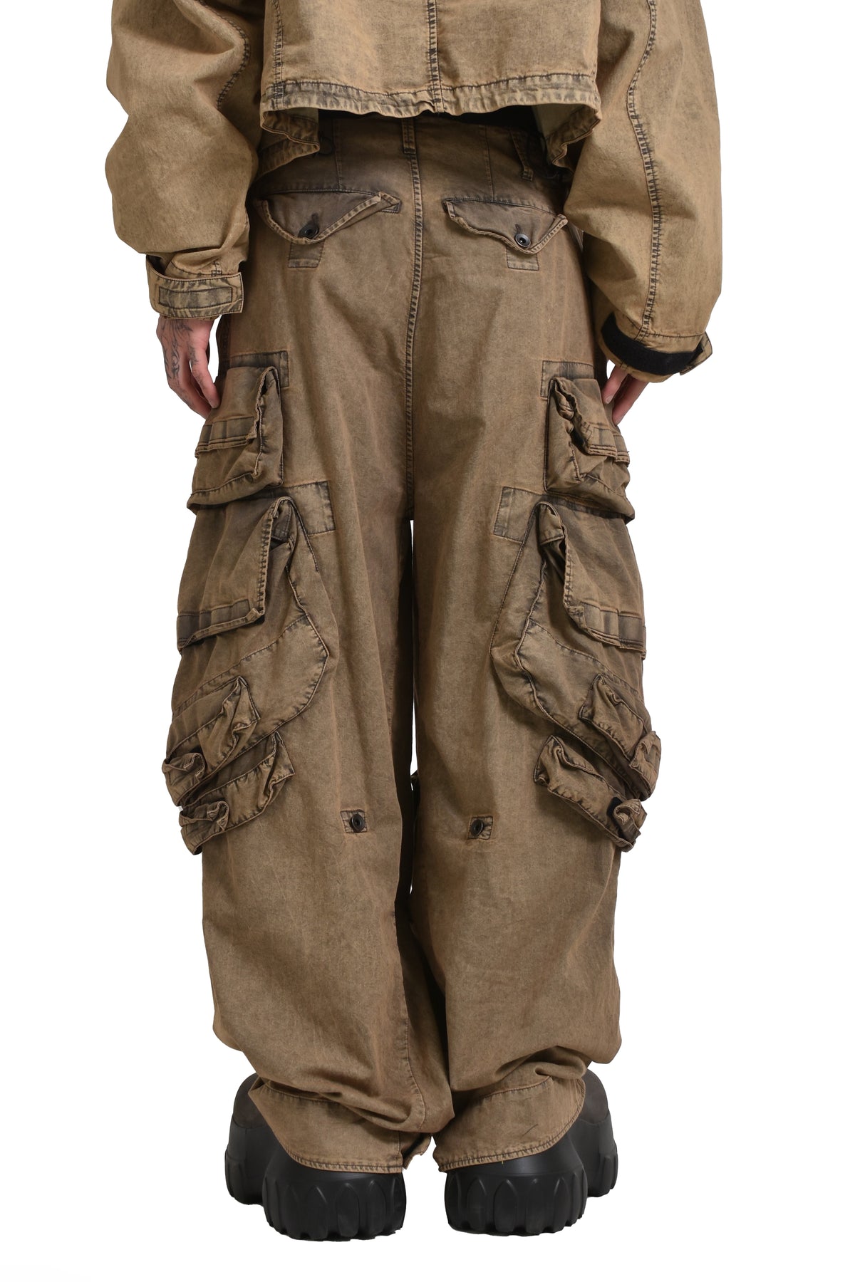 WIDE GASMASK CARGO TROUSER / SOIL