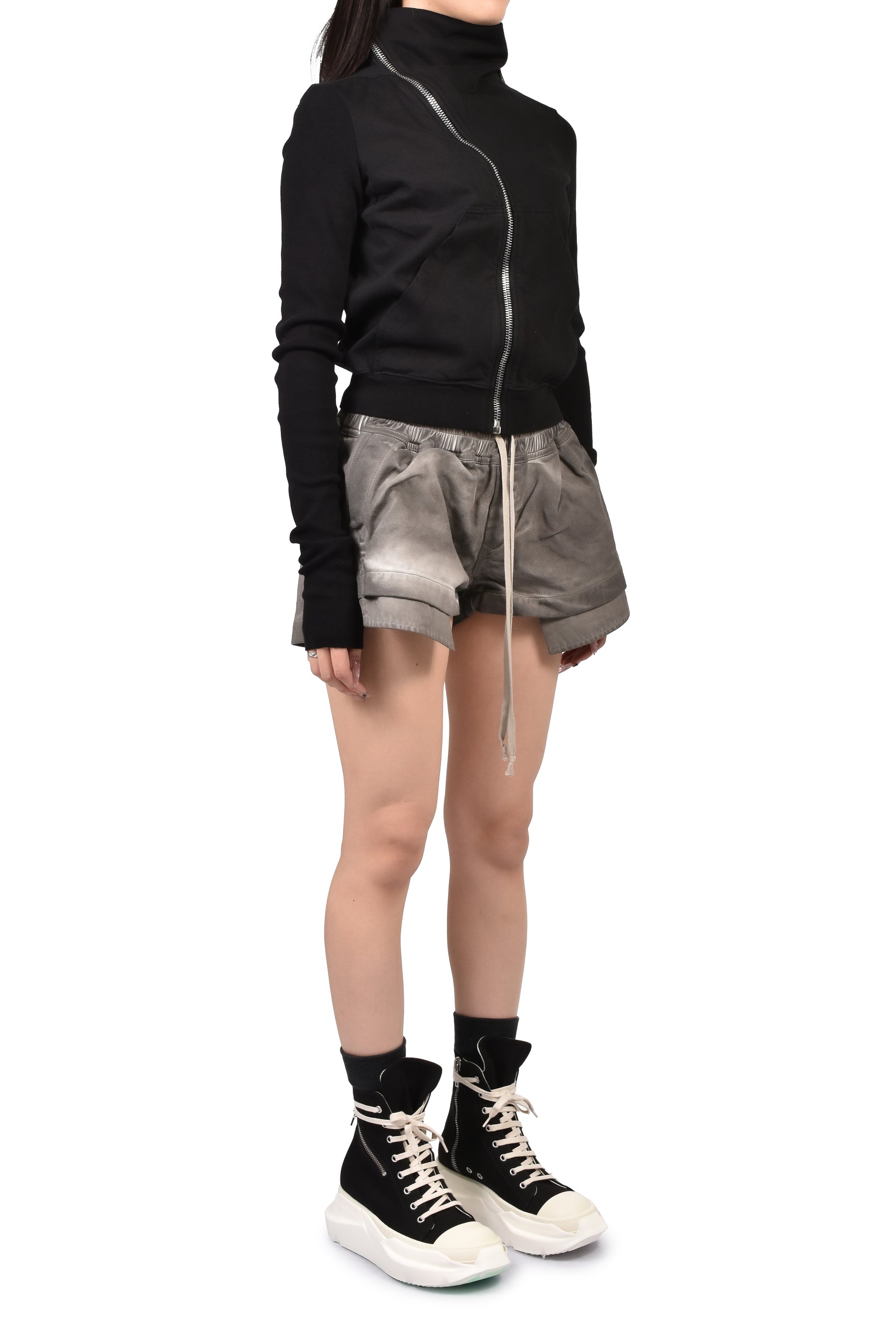MOUNTAIN SWEAT / BLK