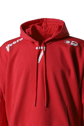 MOVED NECKLINE HOODIE / RED